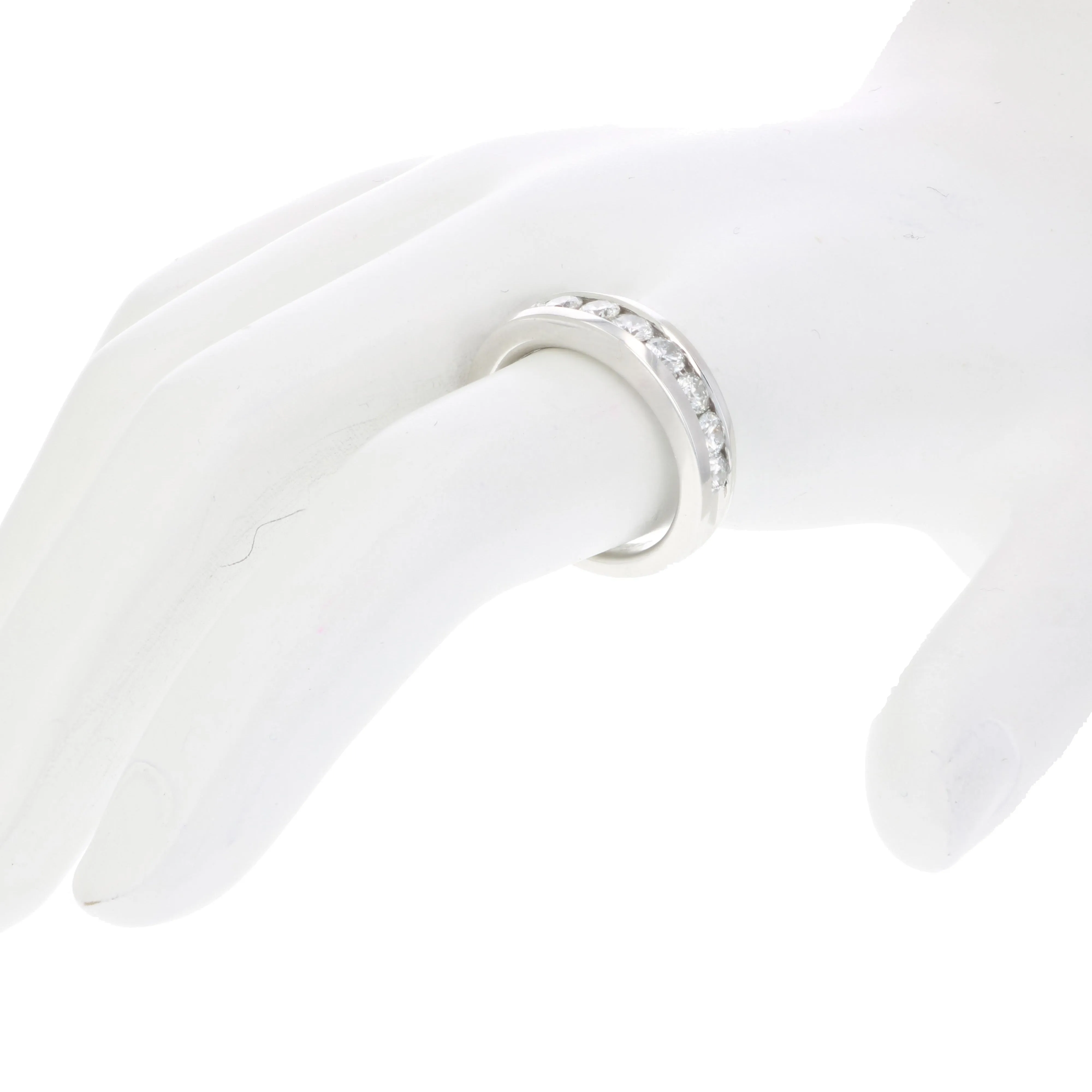 1/4 cttw to 1 cttw Diamond Channel Wedding Band in 14k Gold
