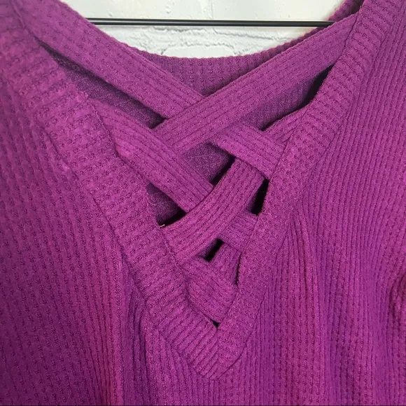 1.STATE Lattice V-back Waffle Weave Sweater Crushed Berry Size Extra Small NWT