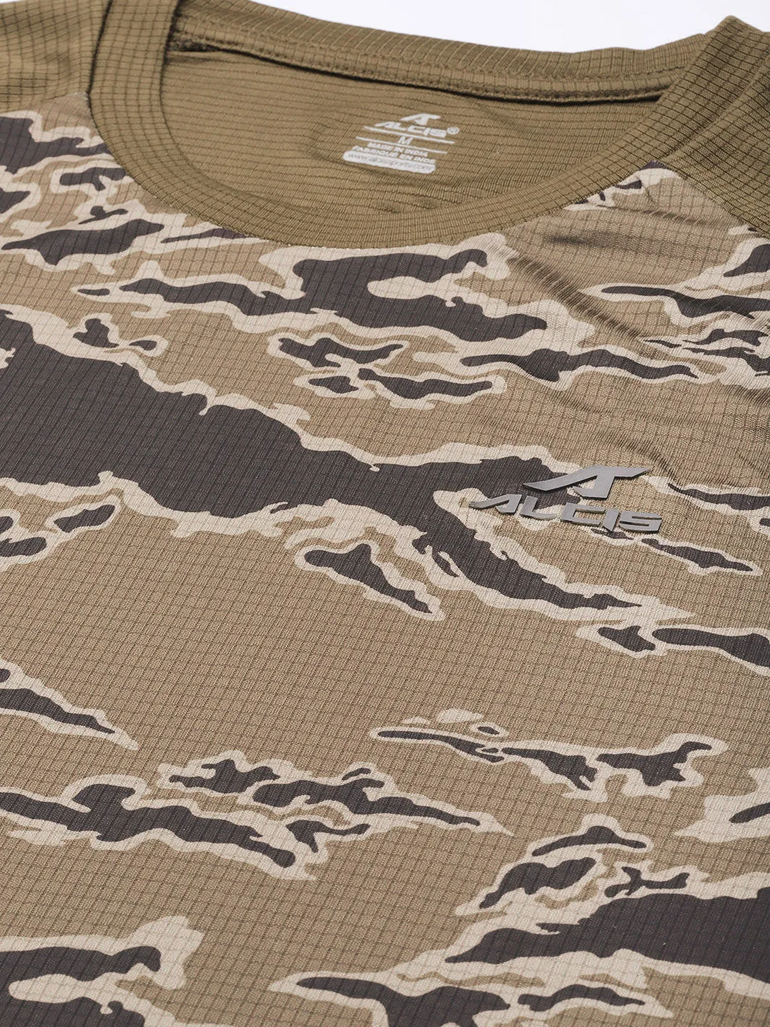 Alcis Men Olive Camouflage Print T-shirt