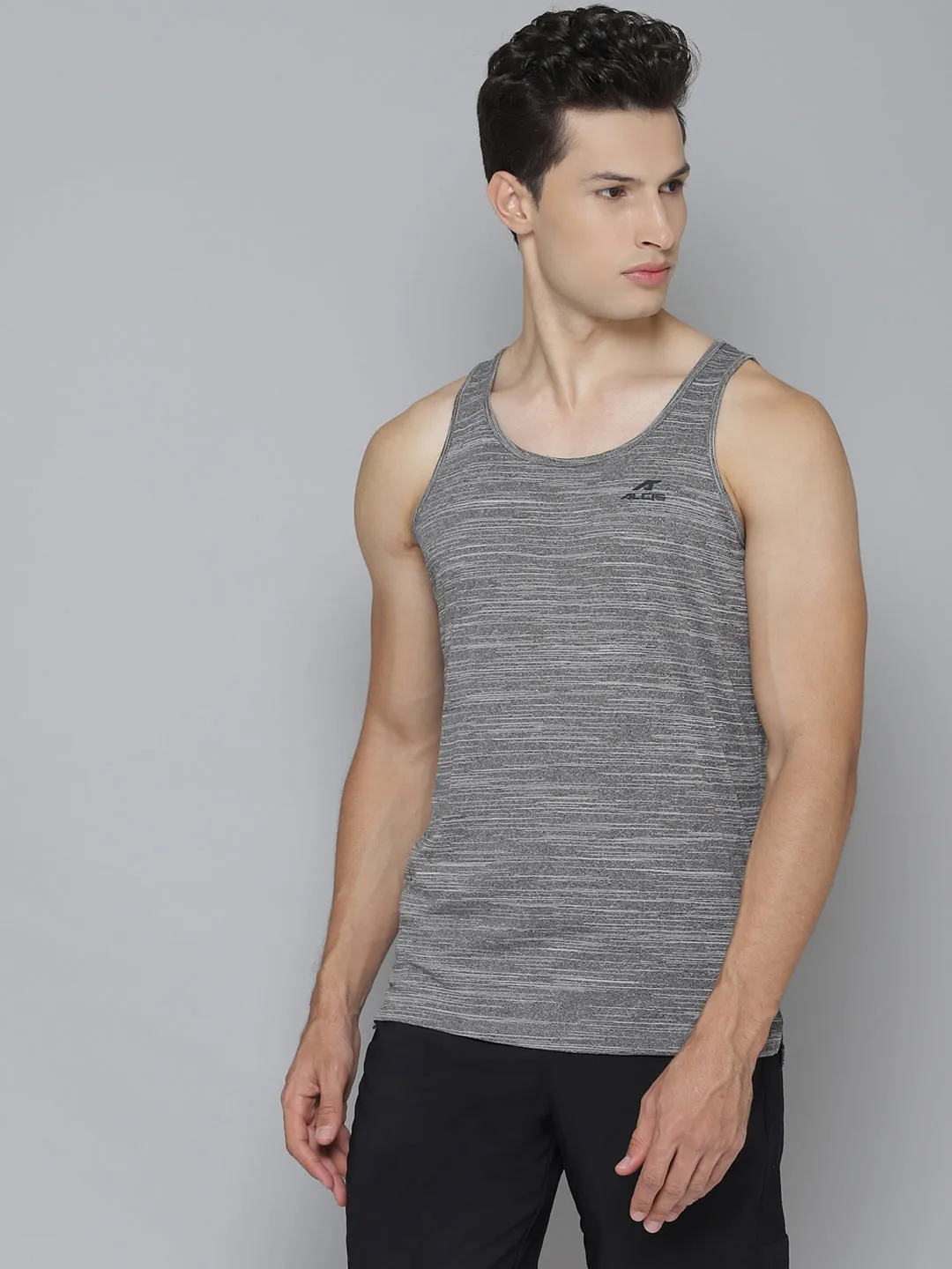 Alcis Men Solid Black Tshirts