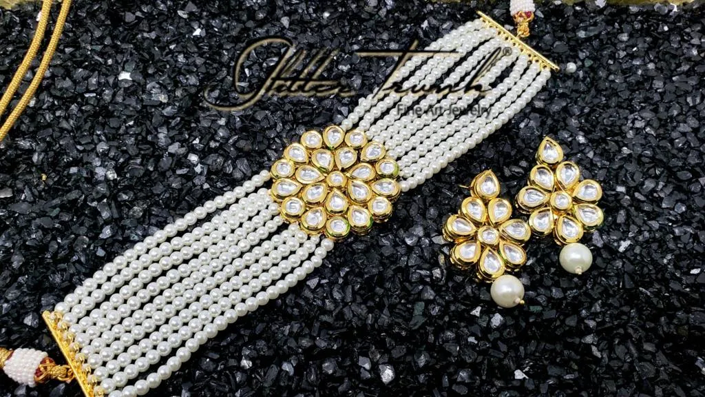 Audrey Choker Necklace
