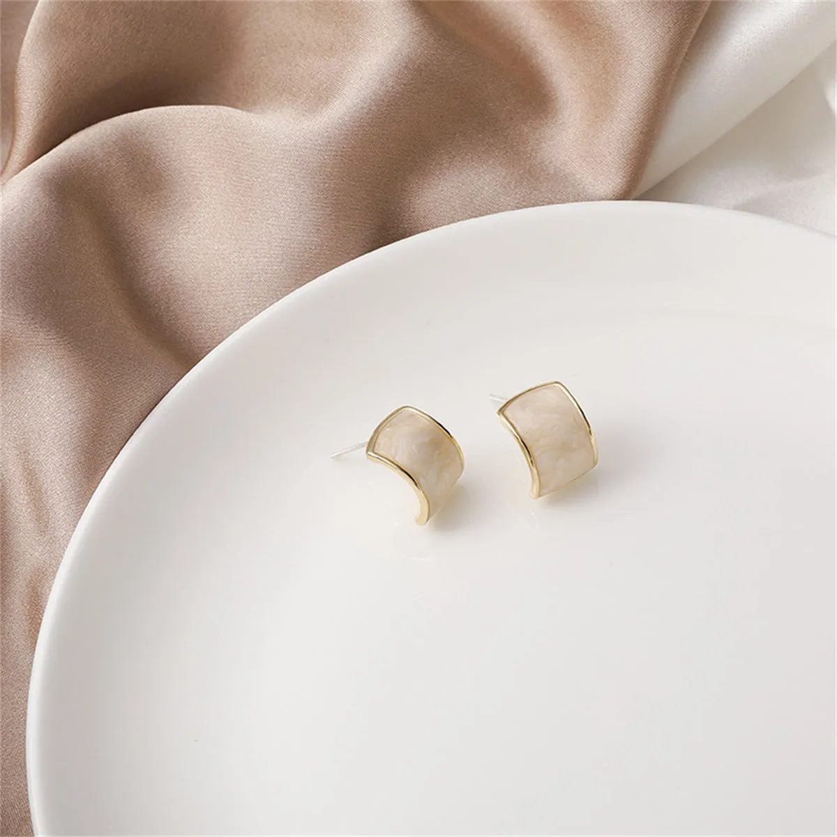 Beige Enamel & 18K Gold-Plated Curved Stud Earrings