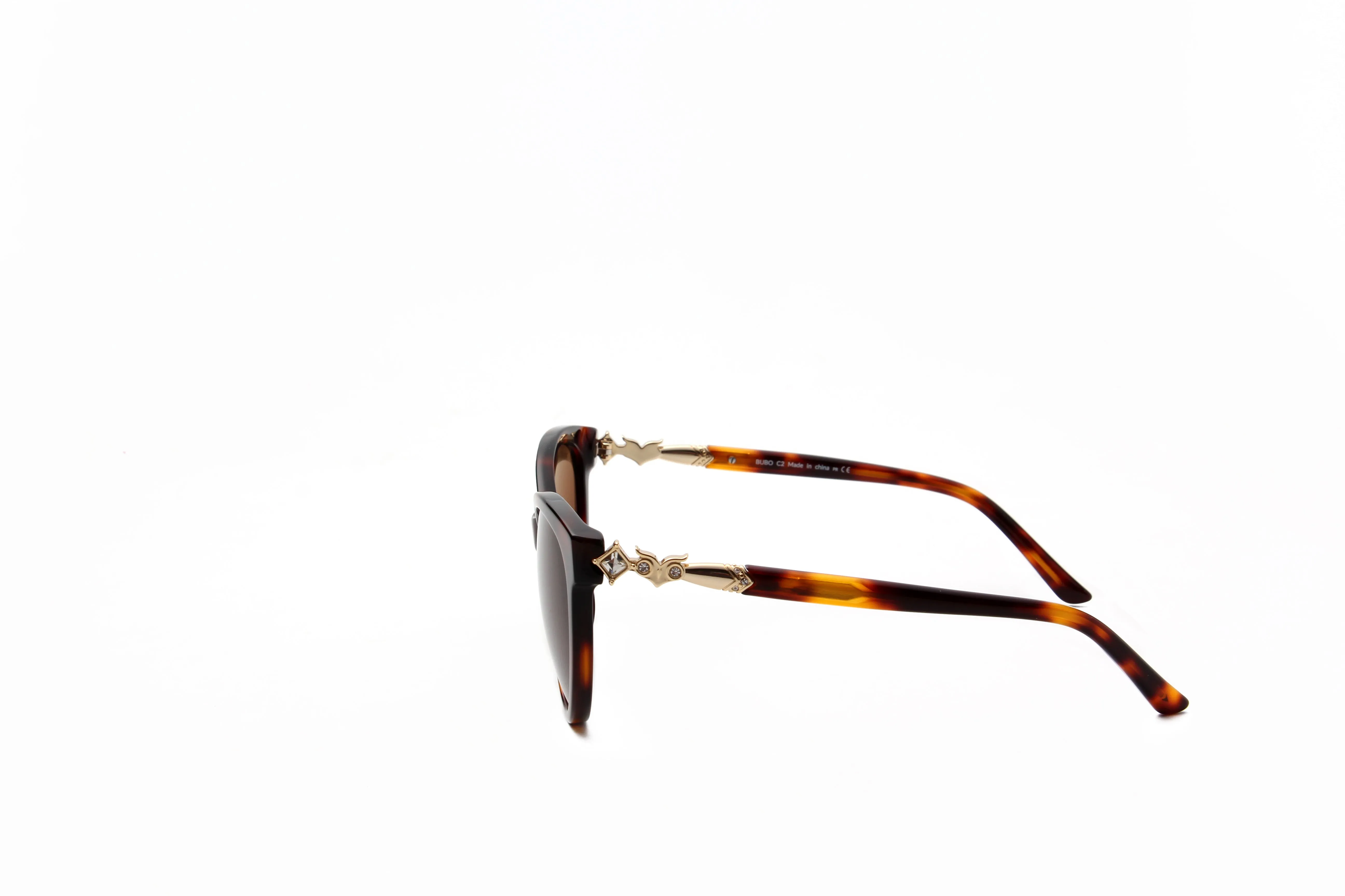 Bubo - Cat-Eye Sunglasses - Black & Tortoise