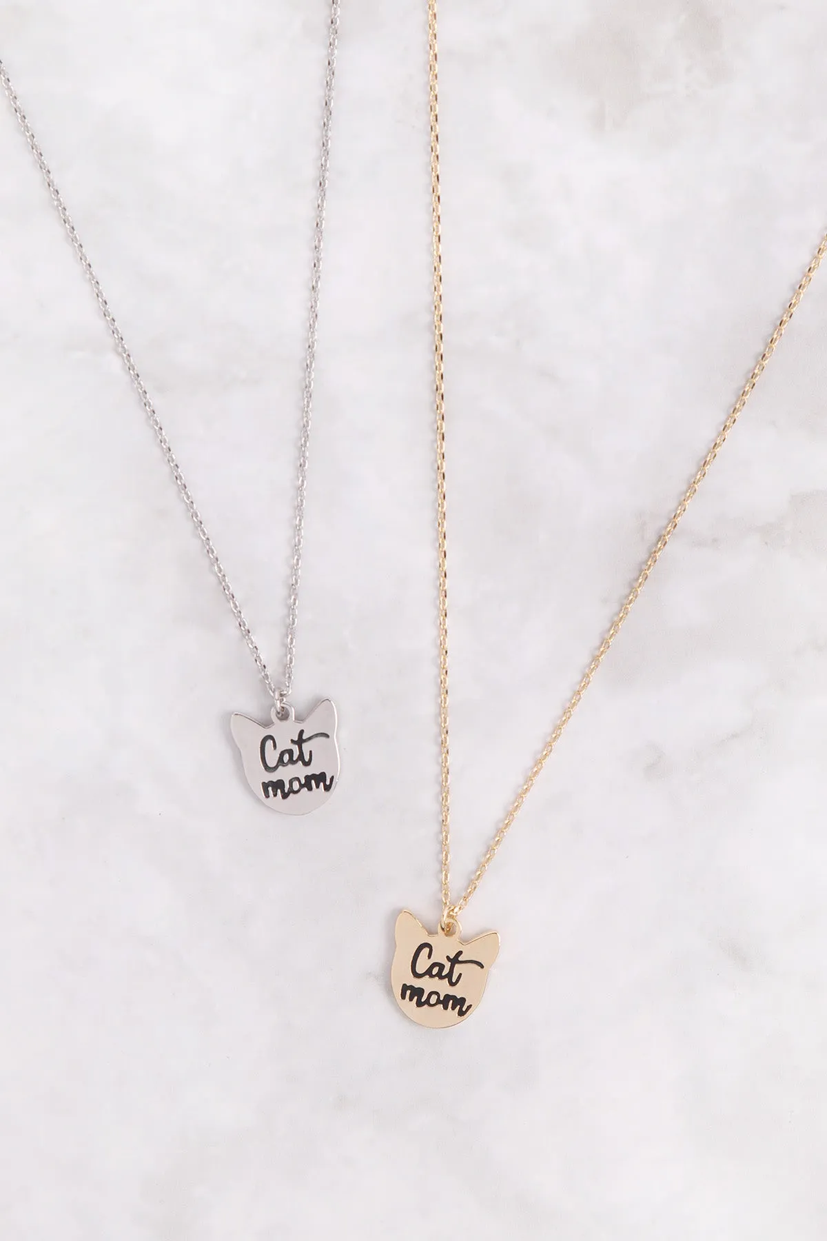 CAT MOM ENGRAVE PENDANT NECKLACE