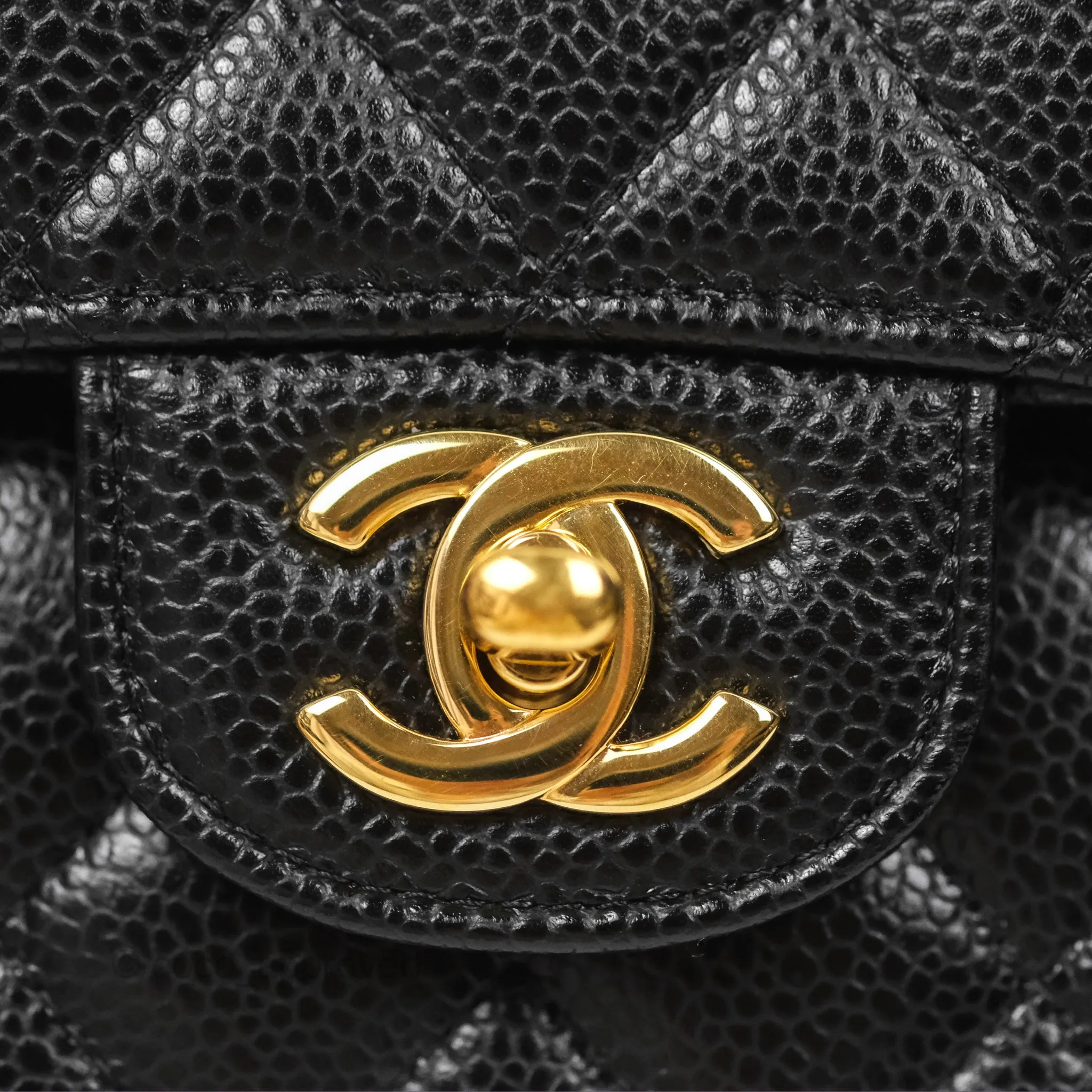 Chanel Classic M/L Medium Flap Quilted Black Caviar Gold Hardware