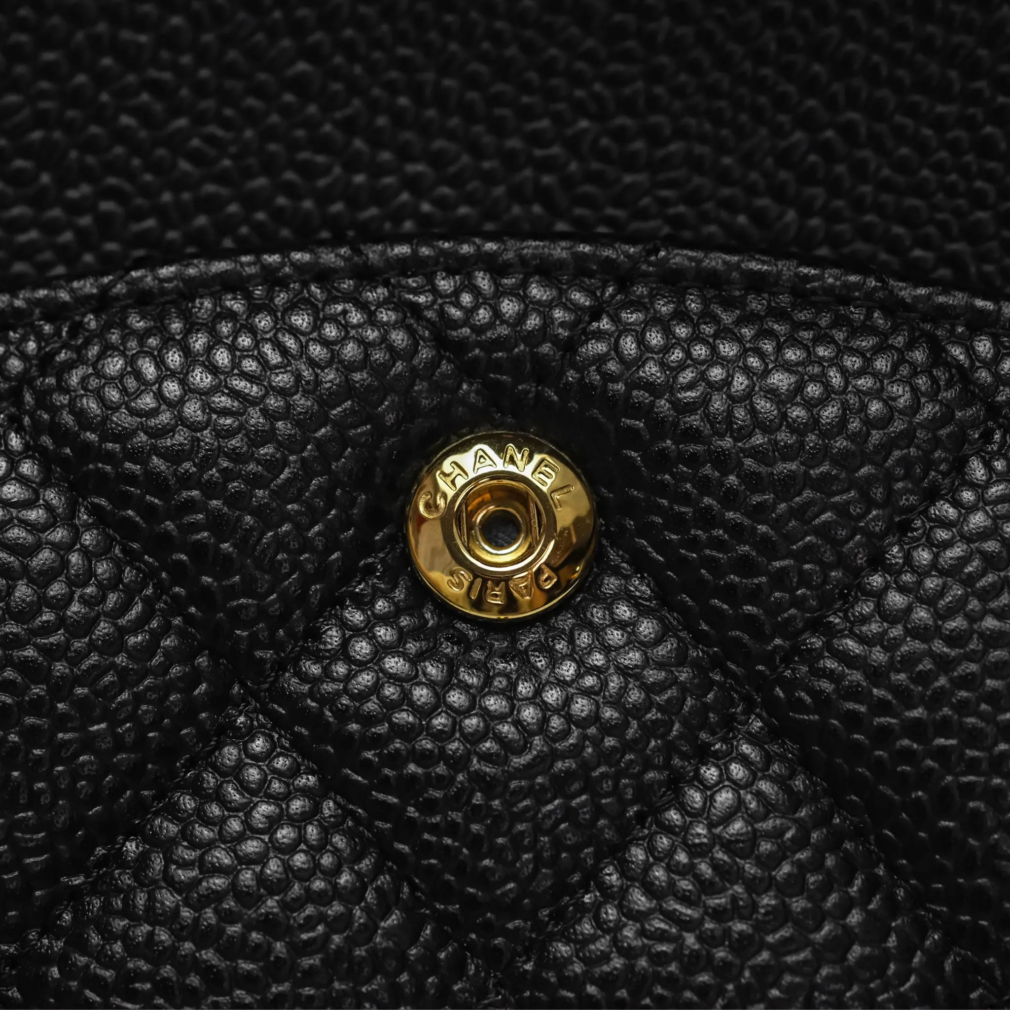 Chanel Classic M/L Medium Flap Quilted Black Caviar Gold Hardware