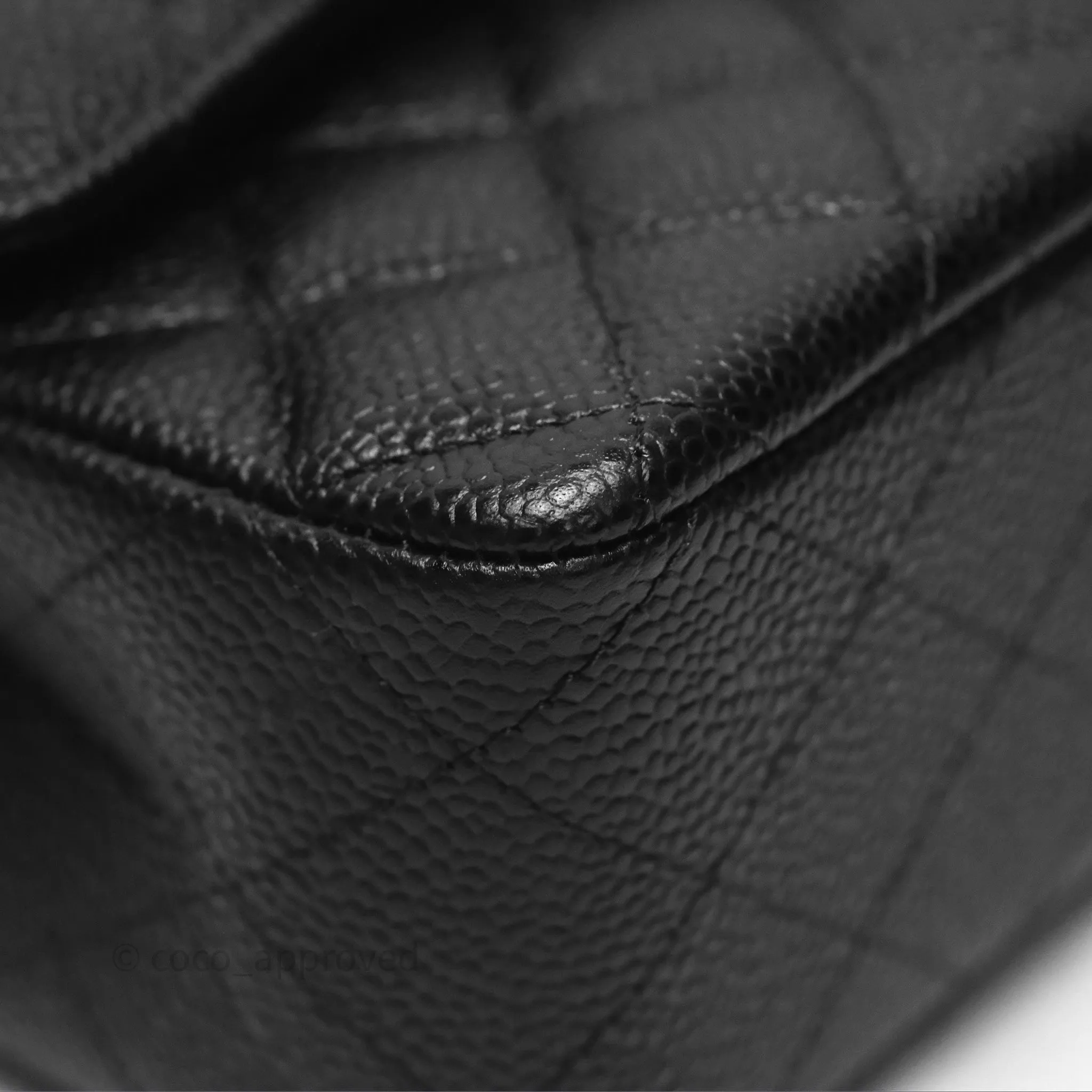 Chanel Classic M/L Medium Flap Quilted Black Caviar Gold Hardware