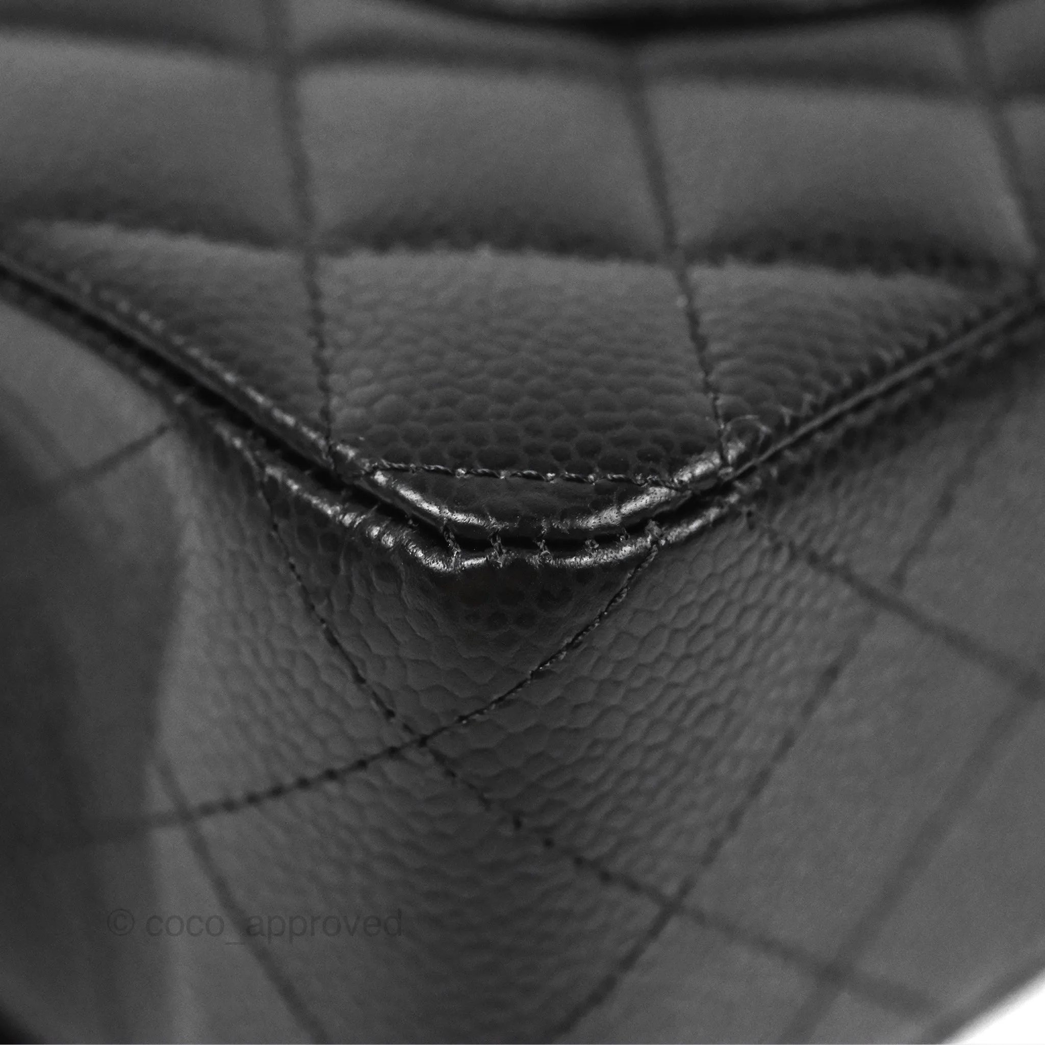 Chanel Classic M/L Medium Flap Quilted Black Caviar Gold Hardware