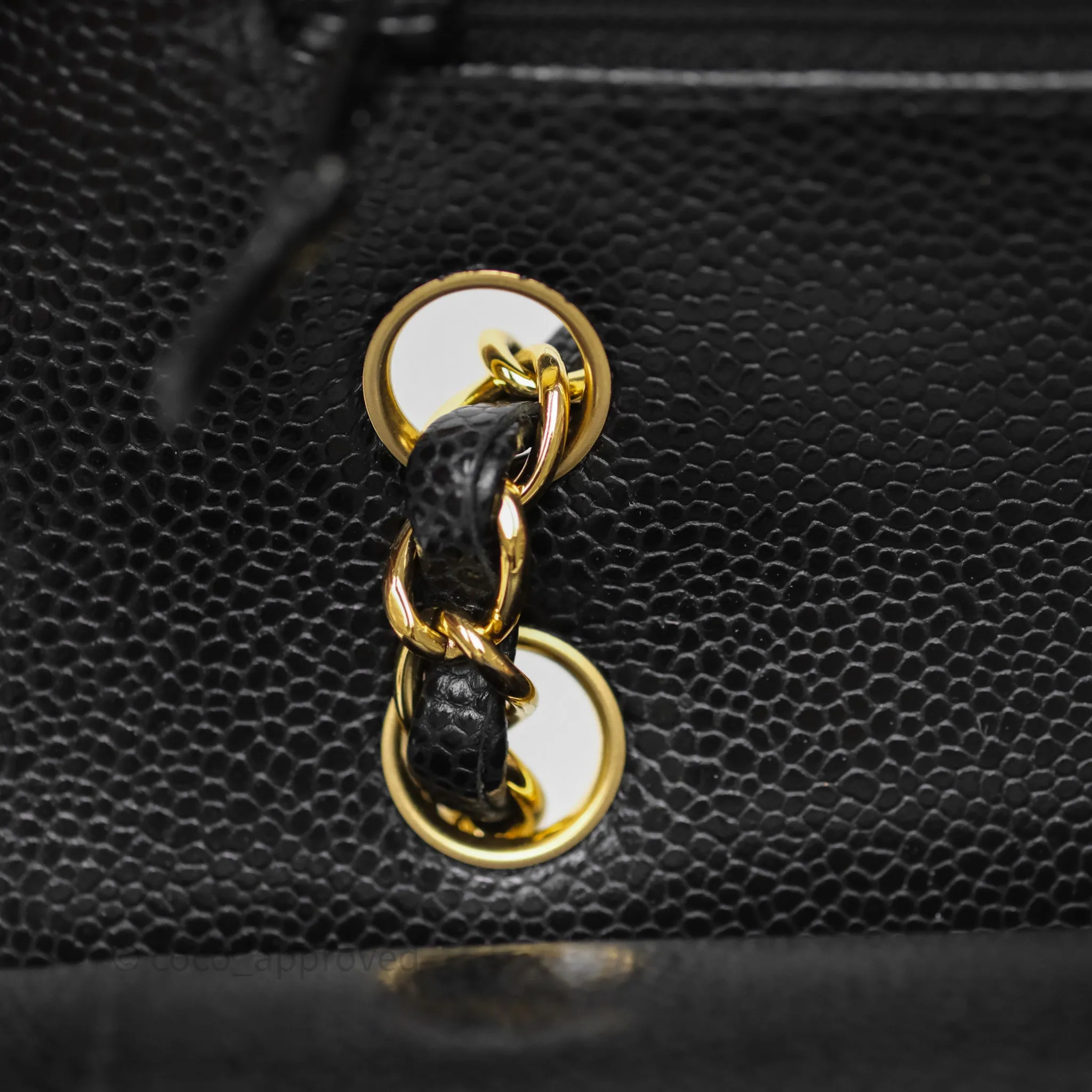 Chanel Classic M/L Medium Flap Quilted Black Caviar Gold Hardware