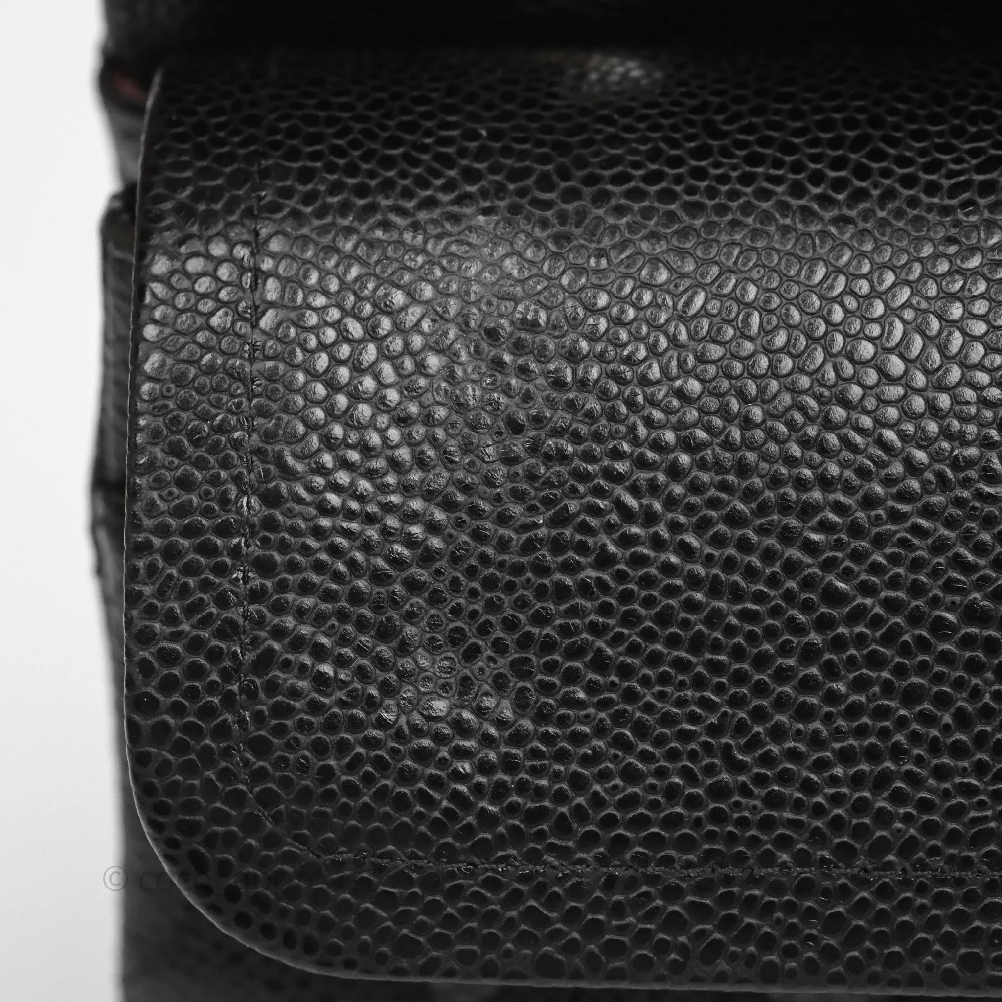 Chanel Classic M/L Medium Flap Quilted Black Caviar Gold Hardware