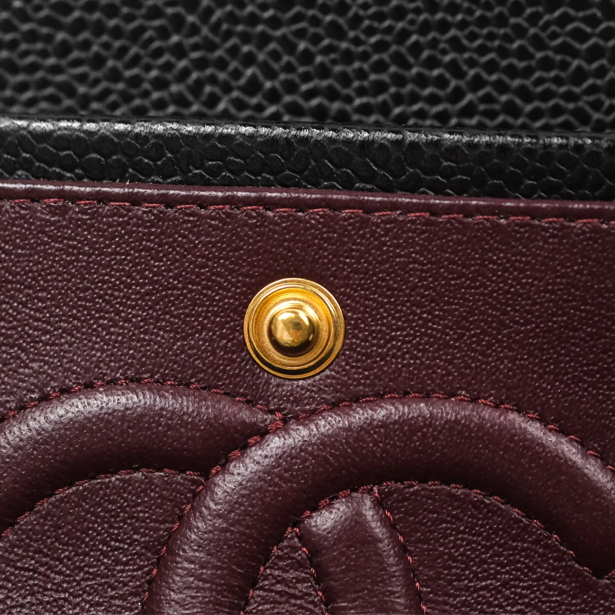 Chanel Classic M/L Medium Flap Quilted Black Caviar Gold Hardware