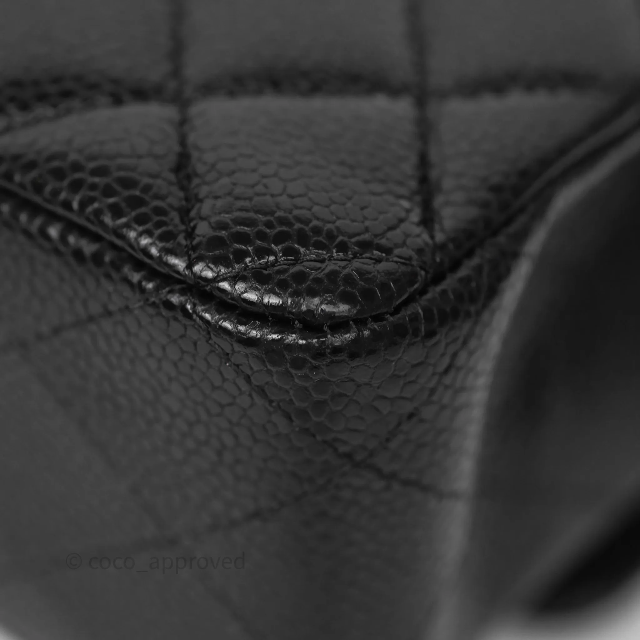 Chanel Classic M/L Medium Flap Quilted Black Caviar Gold Hardware