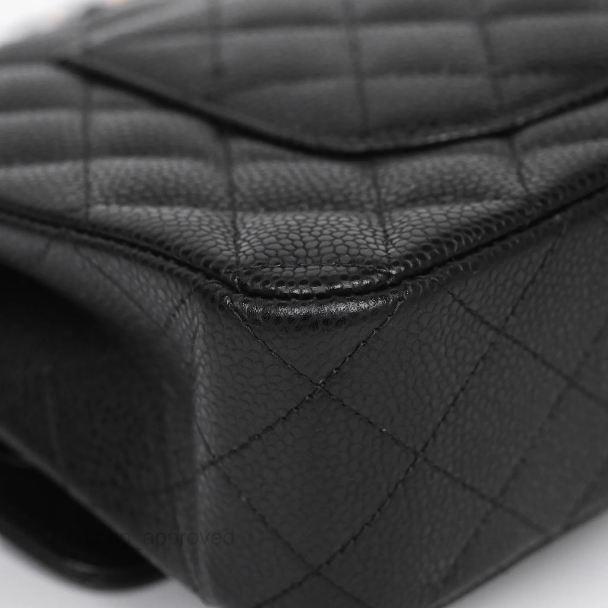 Chanel Classic M/L Medium Flap Quilted Black Caviar Gold Hardware