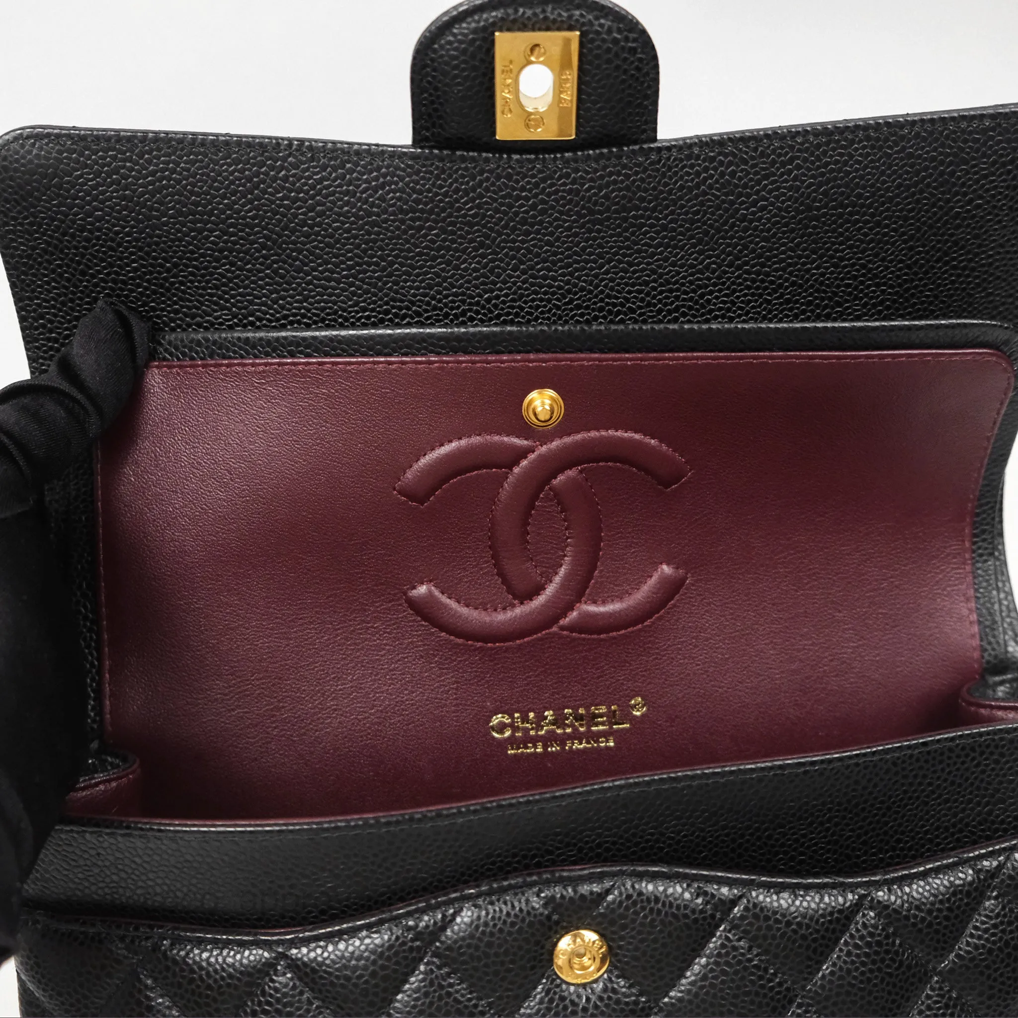 Chanel Classic M/L Medium Flap Quilted Black Caviar Gold Hardware