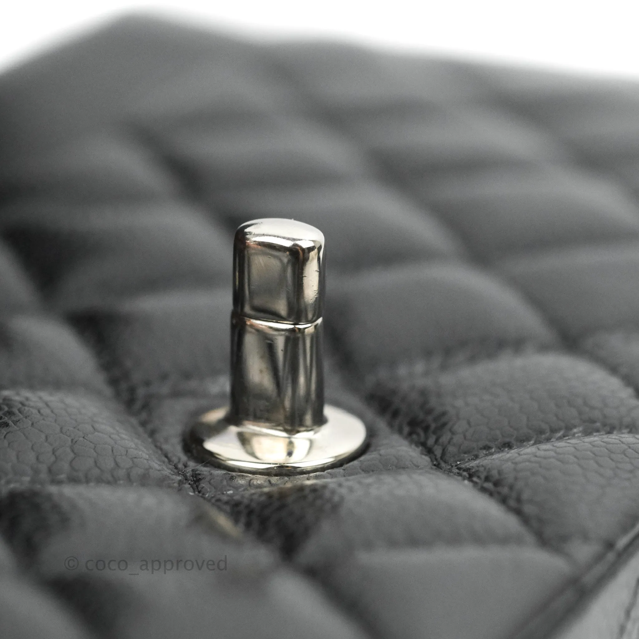 Chanel Classic M/L Medium Flap Quilted Black Caviar Silver Hardware