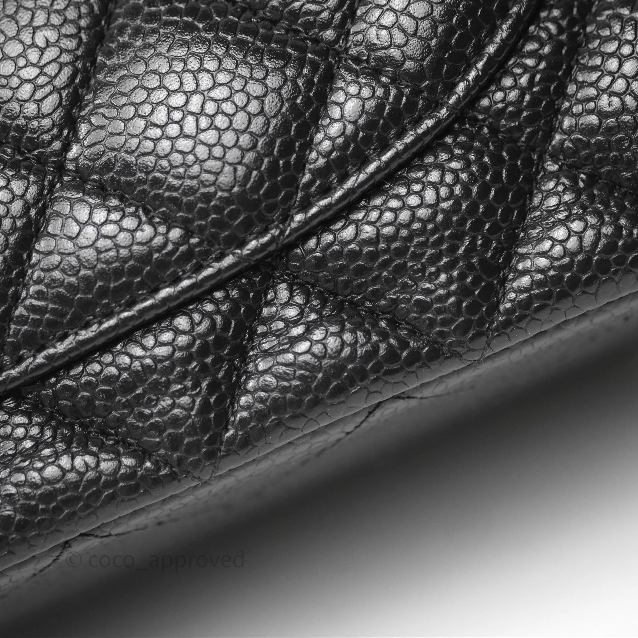 Chanel Classic M/L Medium Flap Quilted Black Caviar Silver Hardware