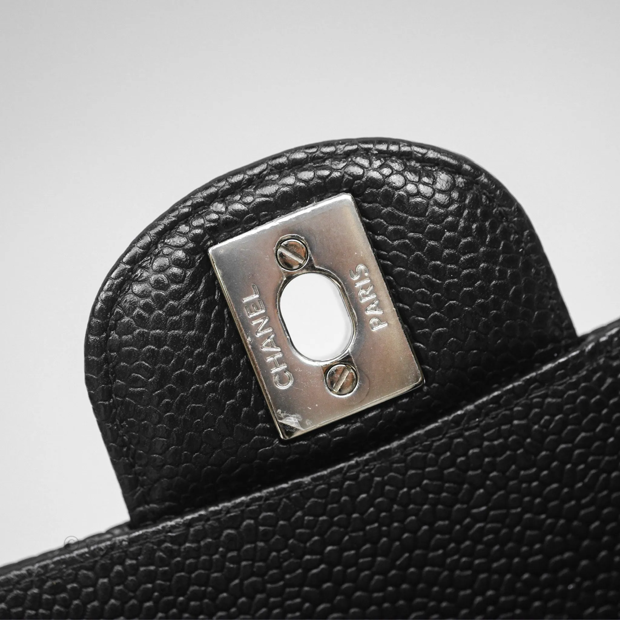 Chanel Classic M/L Medium Flap Quilted Black Caviar Silver Hardware