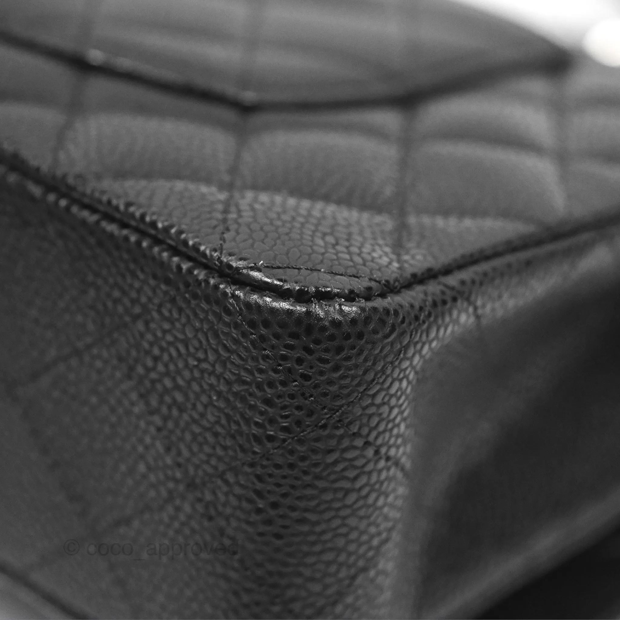 Chanel Classic M/L Medium Flap Quilted Black Caviar Silver Hardware