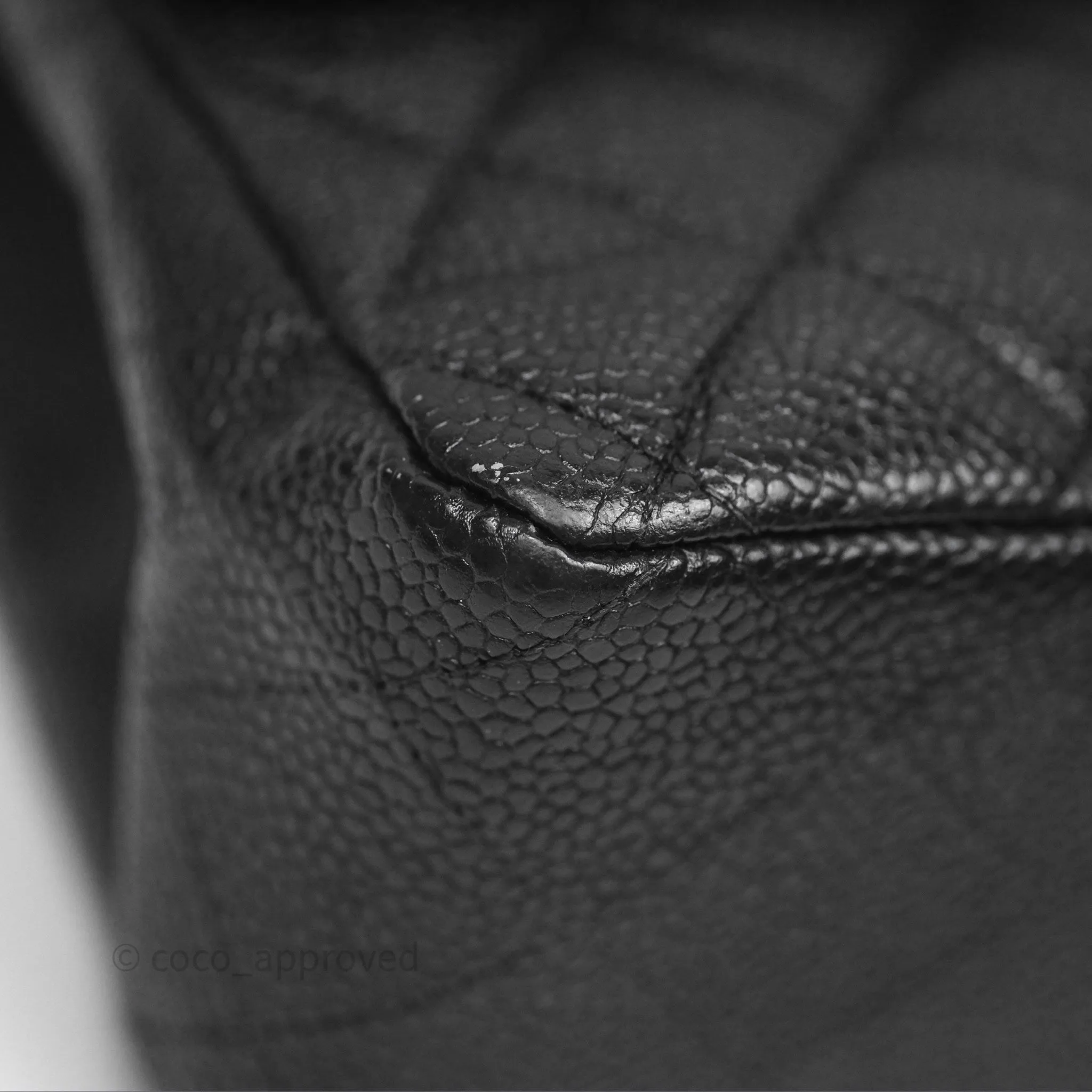 Chanel Classic M/L Medium Flap Quilted Black Caviar Silver Hardware