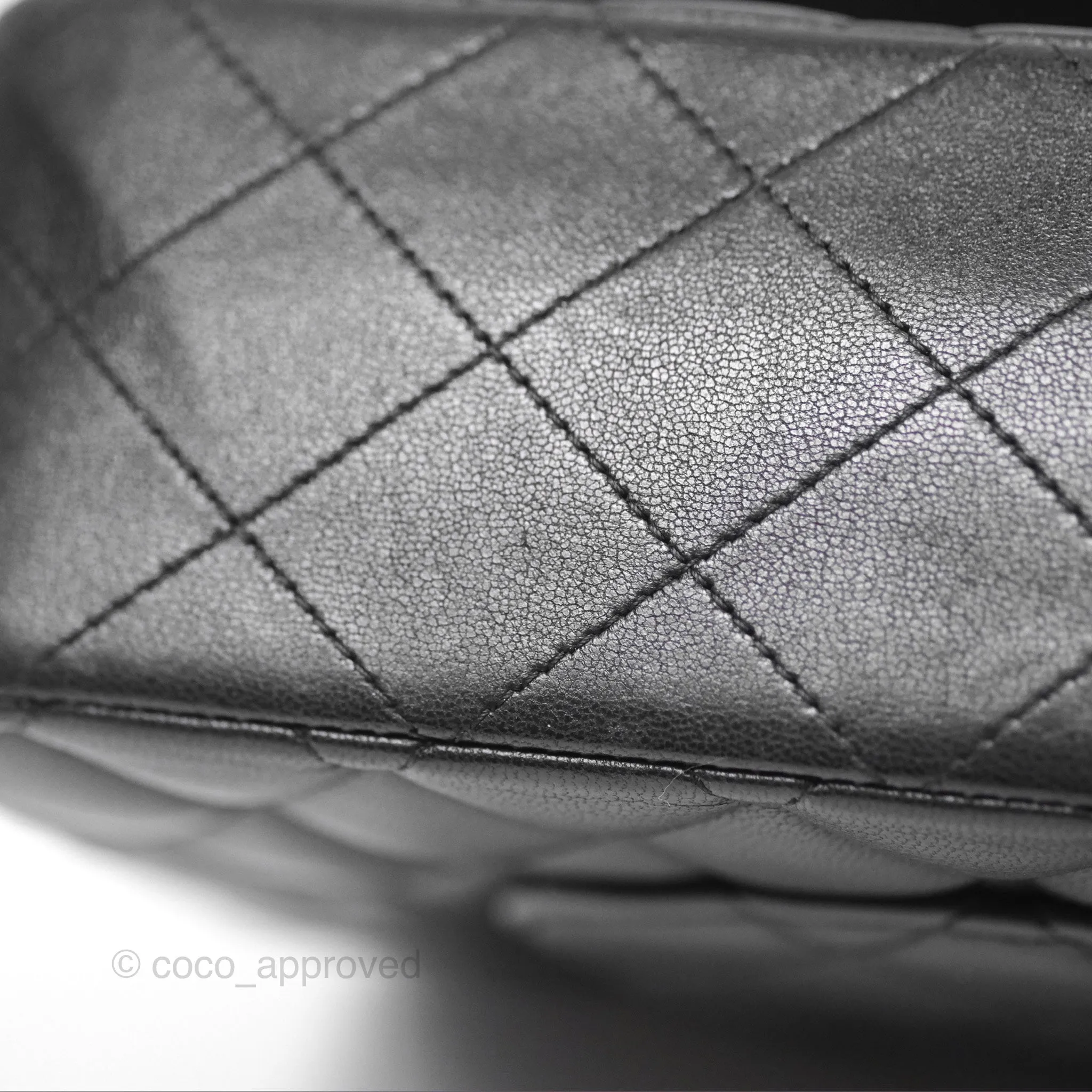 Chanel Classic M/L Medium Flap Quilted Black Lambskin Gold Hardware