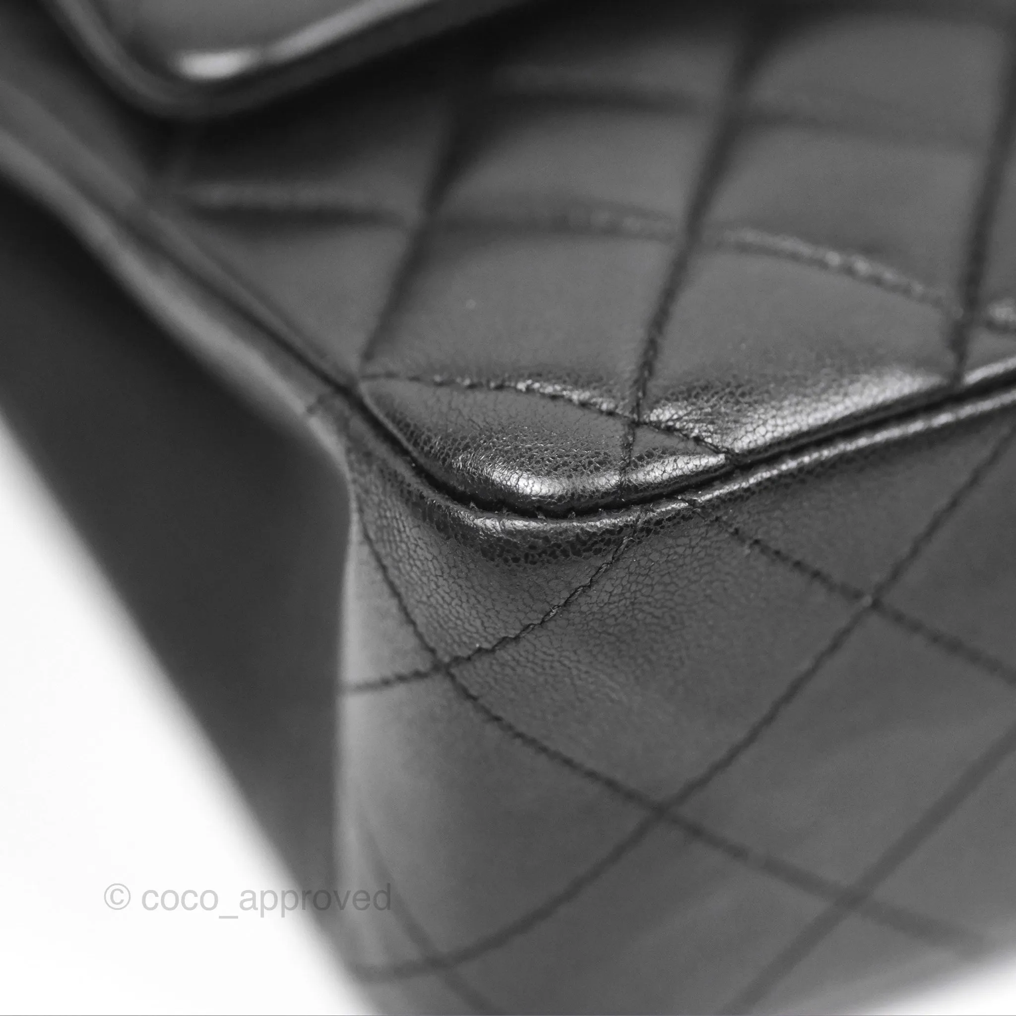 Chanel Classic M/L Medium Flap Quilted Black Lambskin Gold Hardware