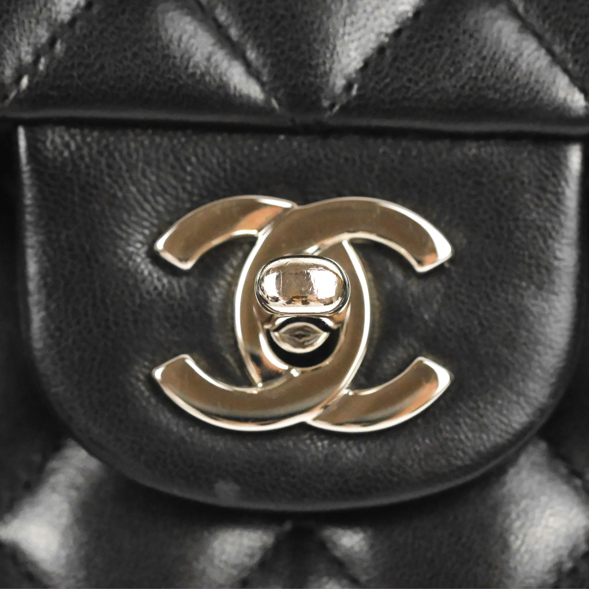 Chanel Classic M/L Medium Flap Quilted Black Lambskin Silver Hardware