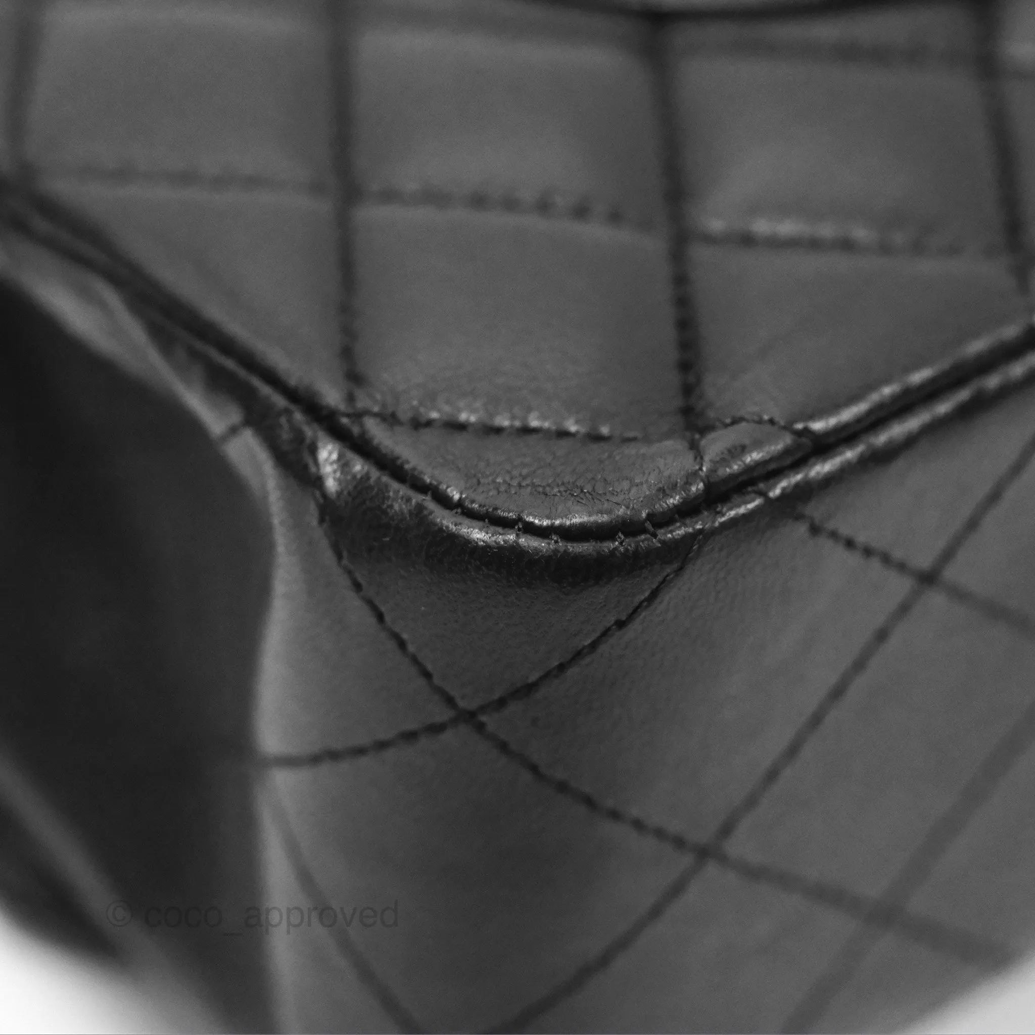 Chanel Classic M/L Medium Flap Quilted Black Lambskin Silver Hardware