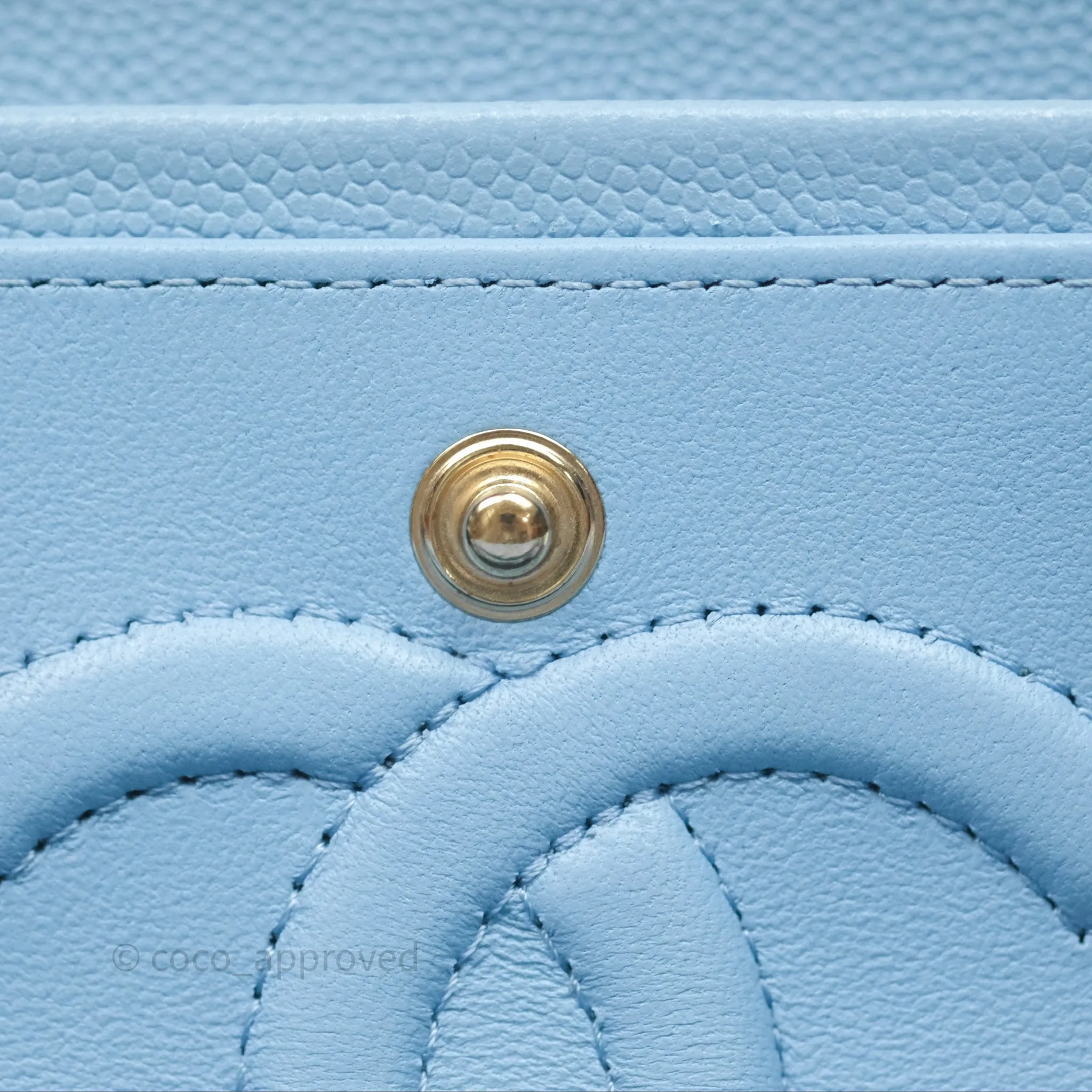 Chanel Classic M/L Medium Flap Quilted Blue Caviar Gold Hardware
