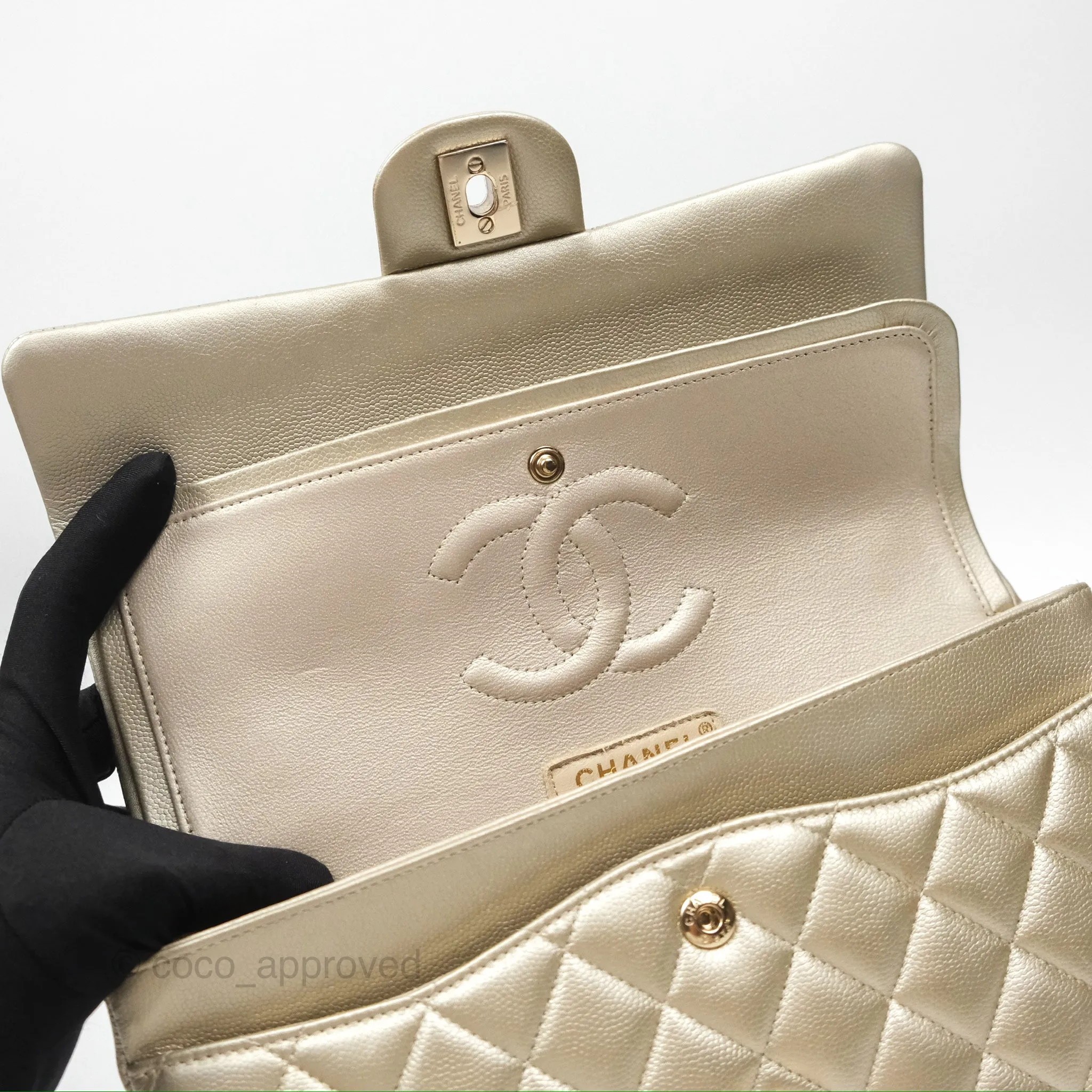 Chanel Classic M/L Medium Flap Quilted Gold Caviar Gold Gold Hardware