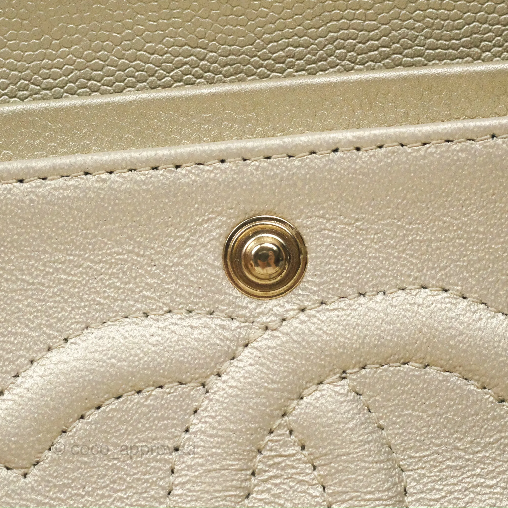 Chanel Classic M/L Medium Flap Quilted Gold Caviar Gold Gold Hardware