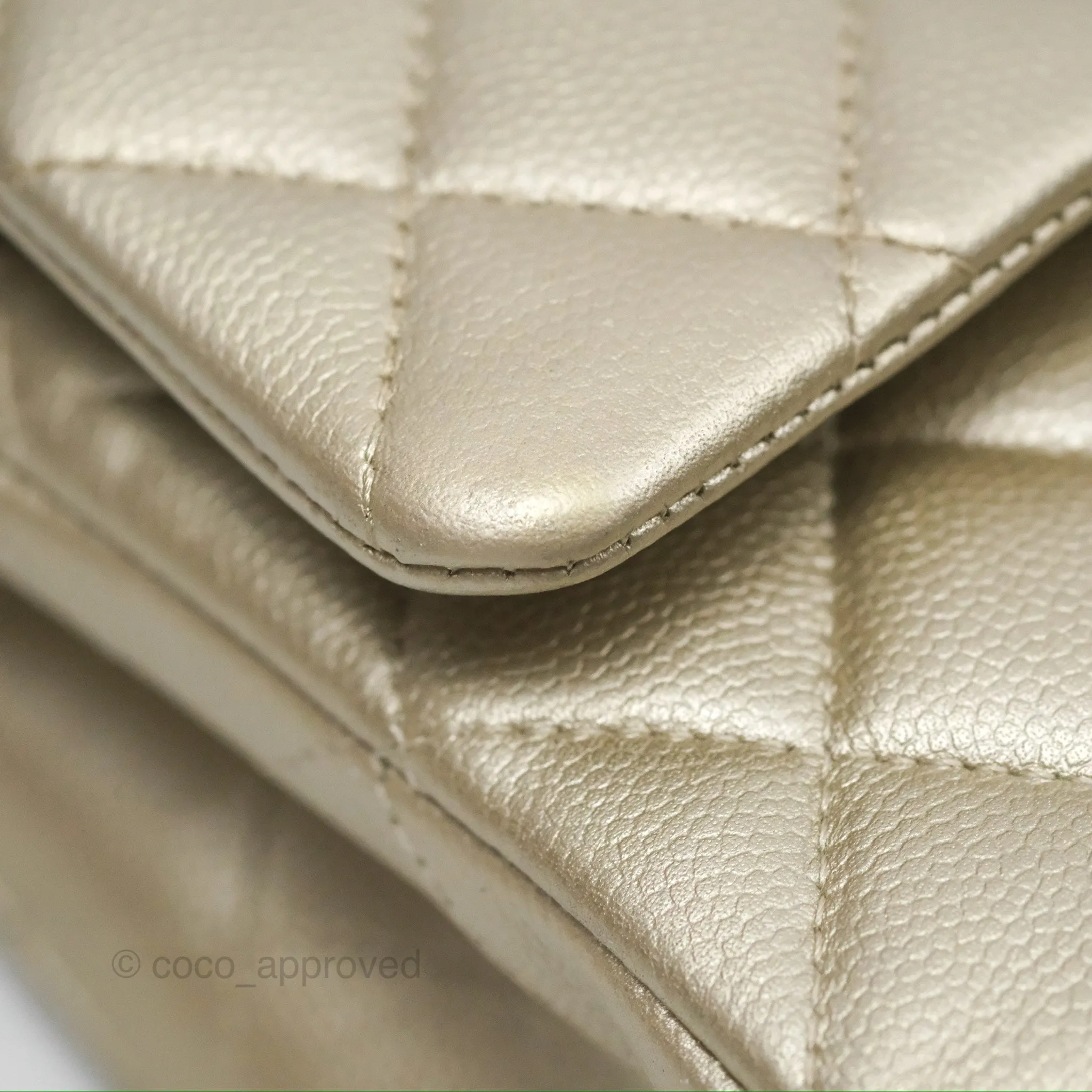 Chanel Classic M/L Medium Flap Quilted Gold Caviar Gold Gold Hardware