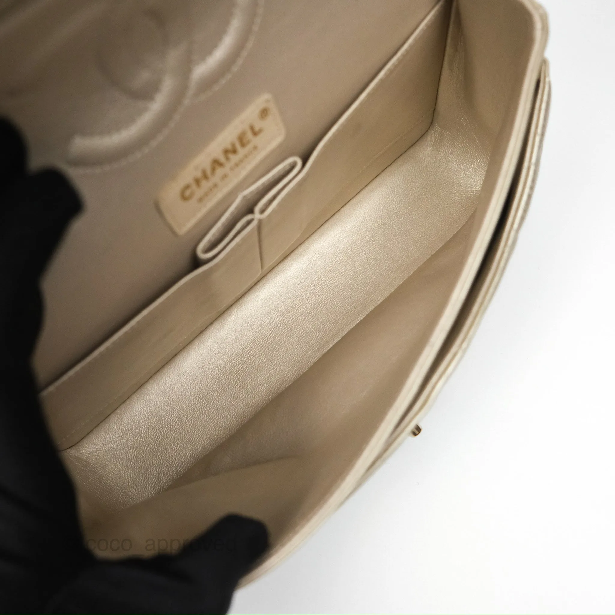 Chanel Classic M/L Medium Flap Quilted Gold Caviar Gold Gold Hardware