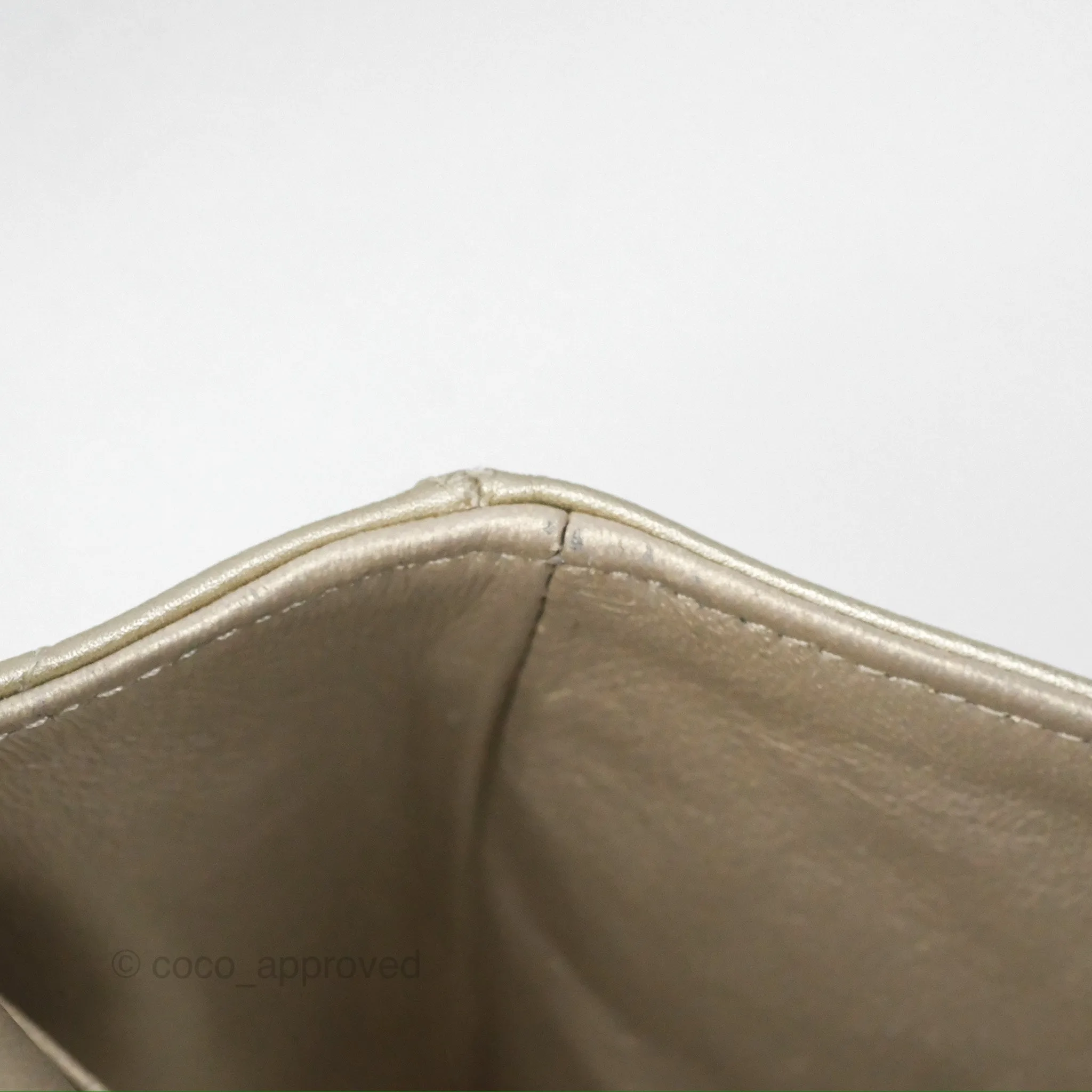 Chanel Classic M/L Medium Flap Quilted Gold Caviar Gold Gold Hardware