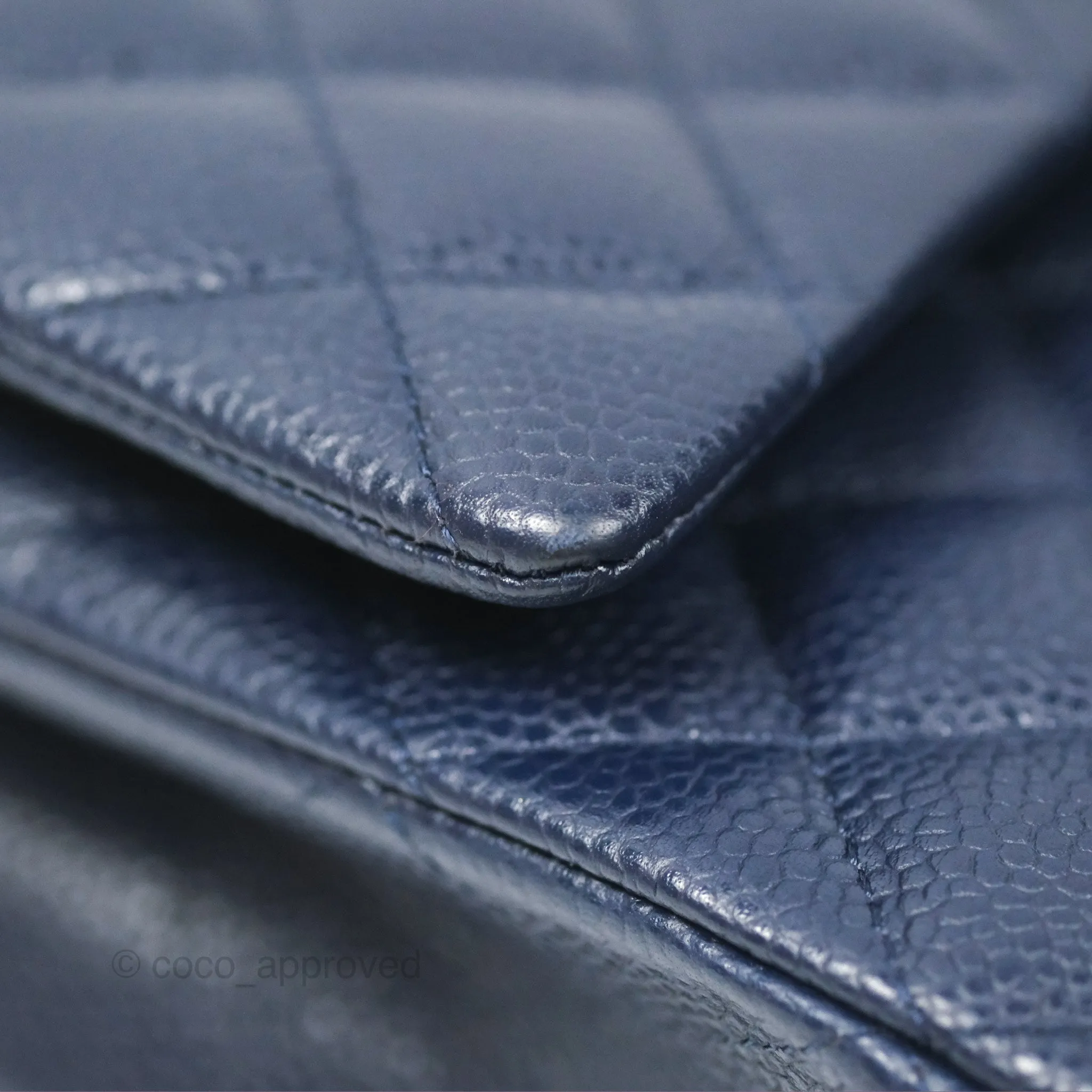 Chanel Classic M/L Medium Flap Quilted Navy Caviar Silver Hardware