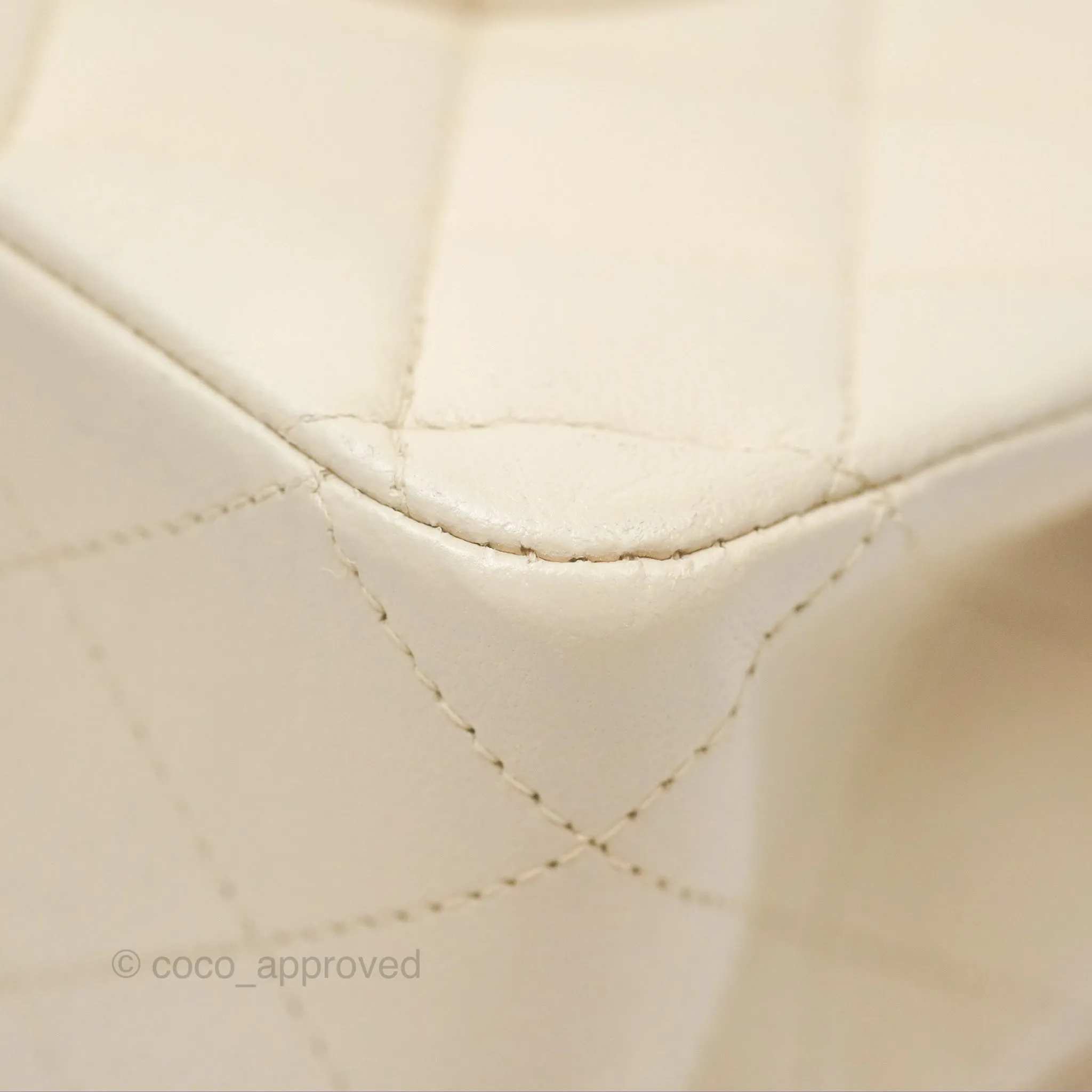 Chanel Classic M/L Medium Flap Quilted Pale Beige Lambskin Gun Metal