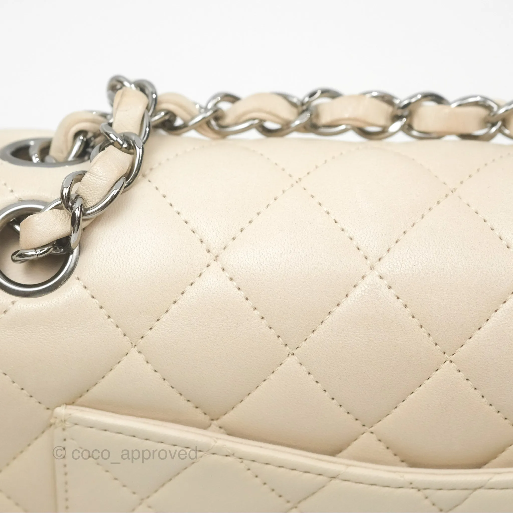 Chanel Classic M/L Medium Flap Quilted Pale Beige Lambskin Gun Metal