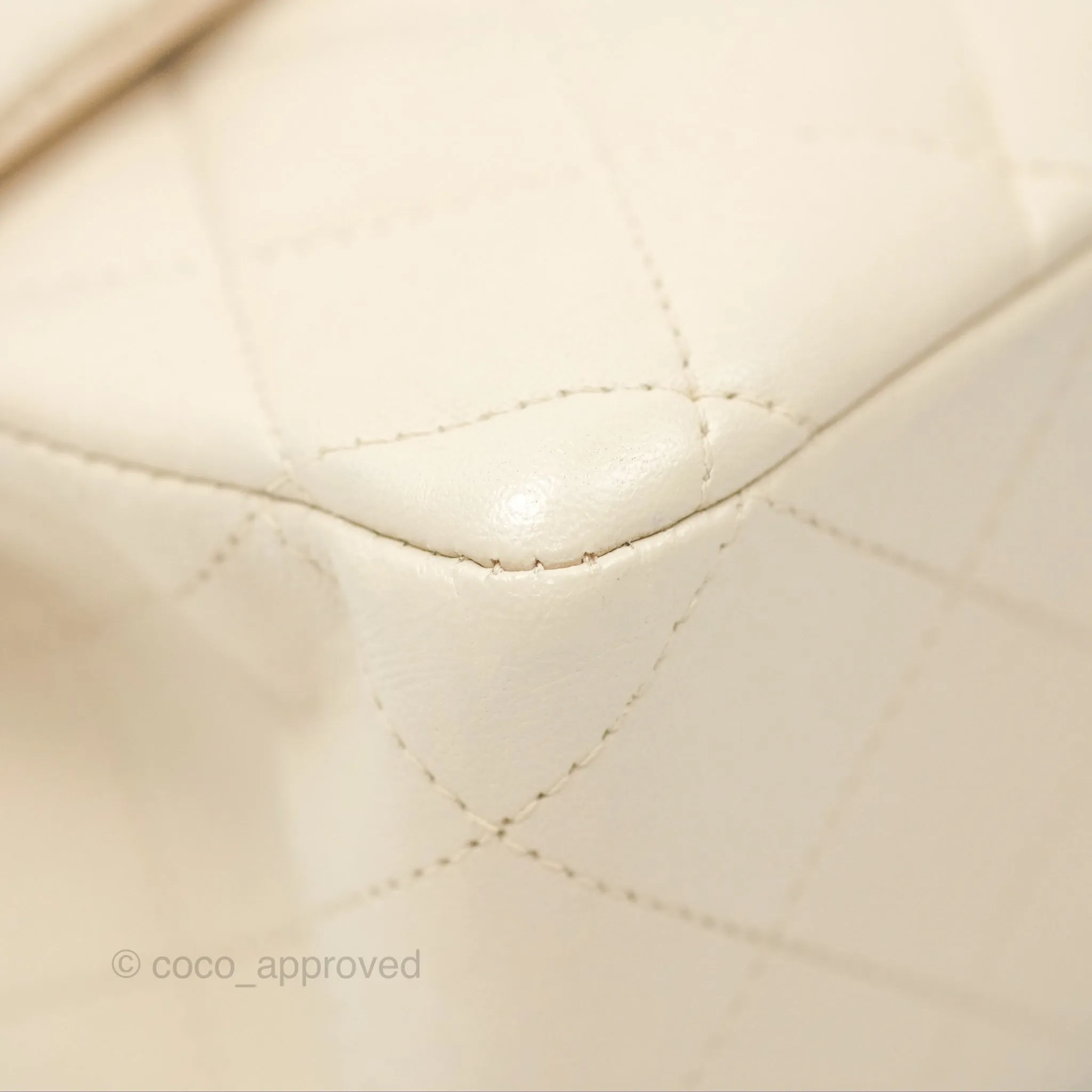 Chanel Classic M/L Medium Flap Quilted Pale Beige Lambskin Gun Metal