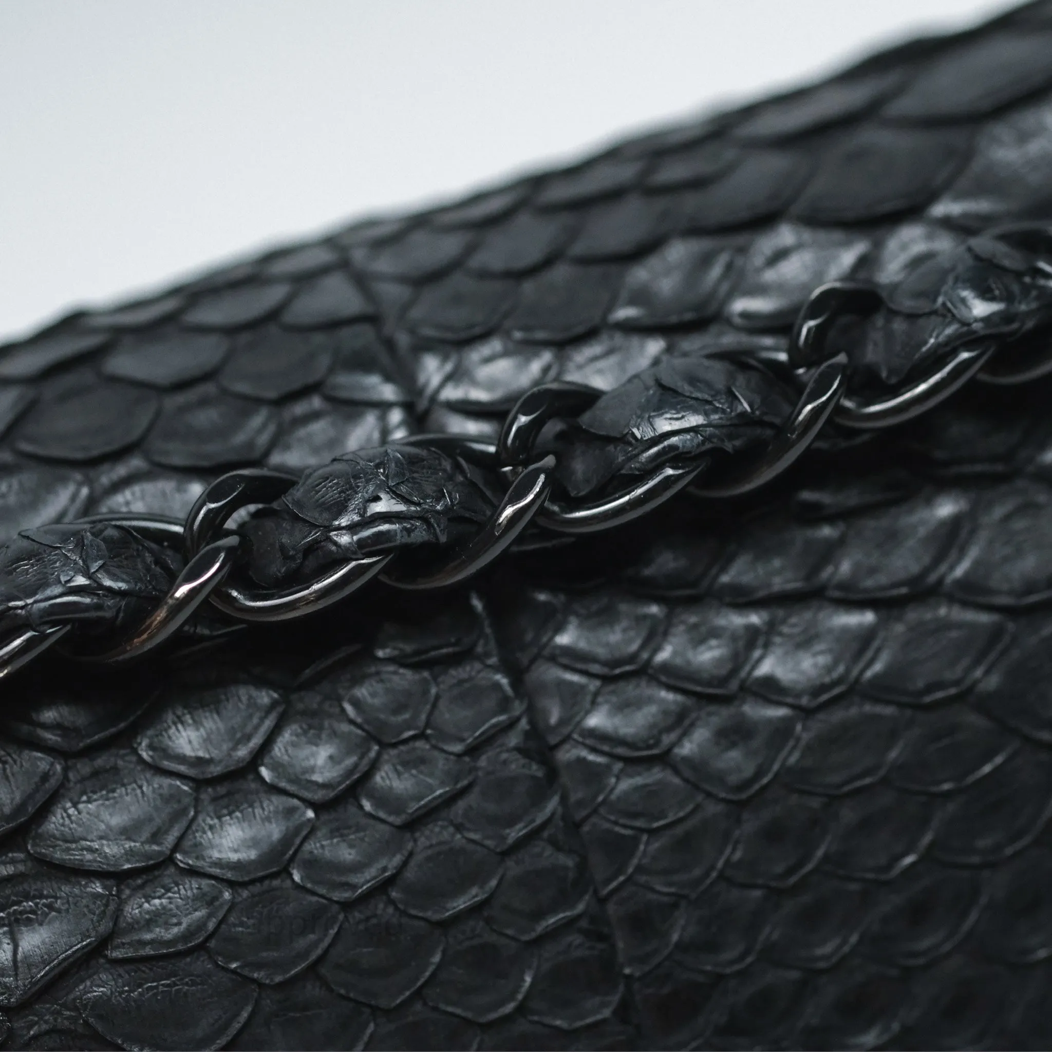 Chanel Classic M/L Medium Flap So Black Python Black Hardware