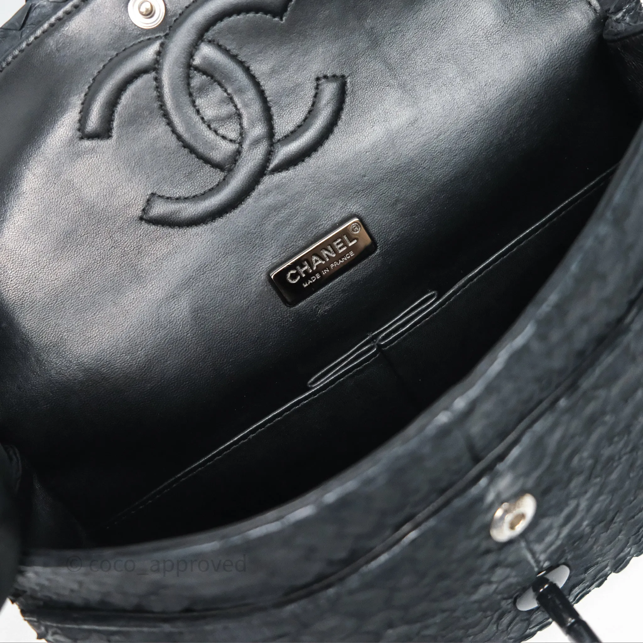 Chanel Classic M/L Medium Flap So Black Python Black Hardware