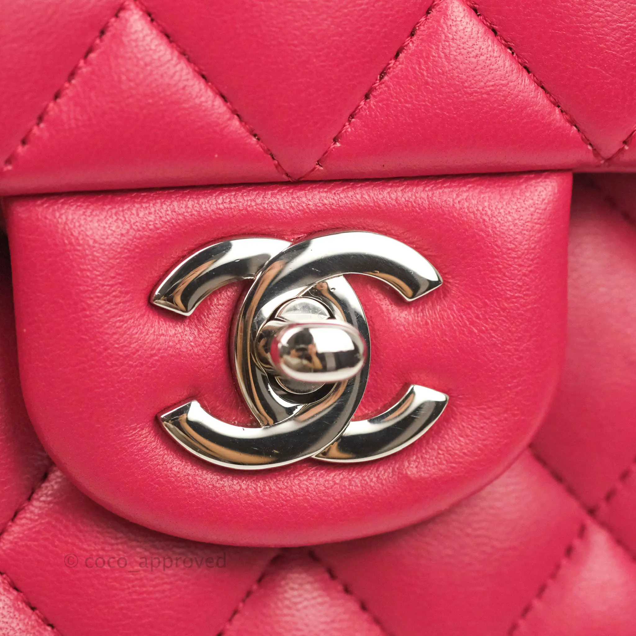 Chanel Classic Quilted M/L Medium Flap Dark Pink Lambskin Silver Hardware