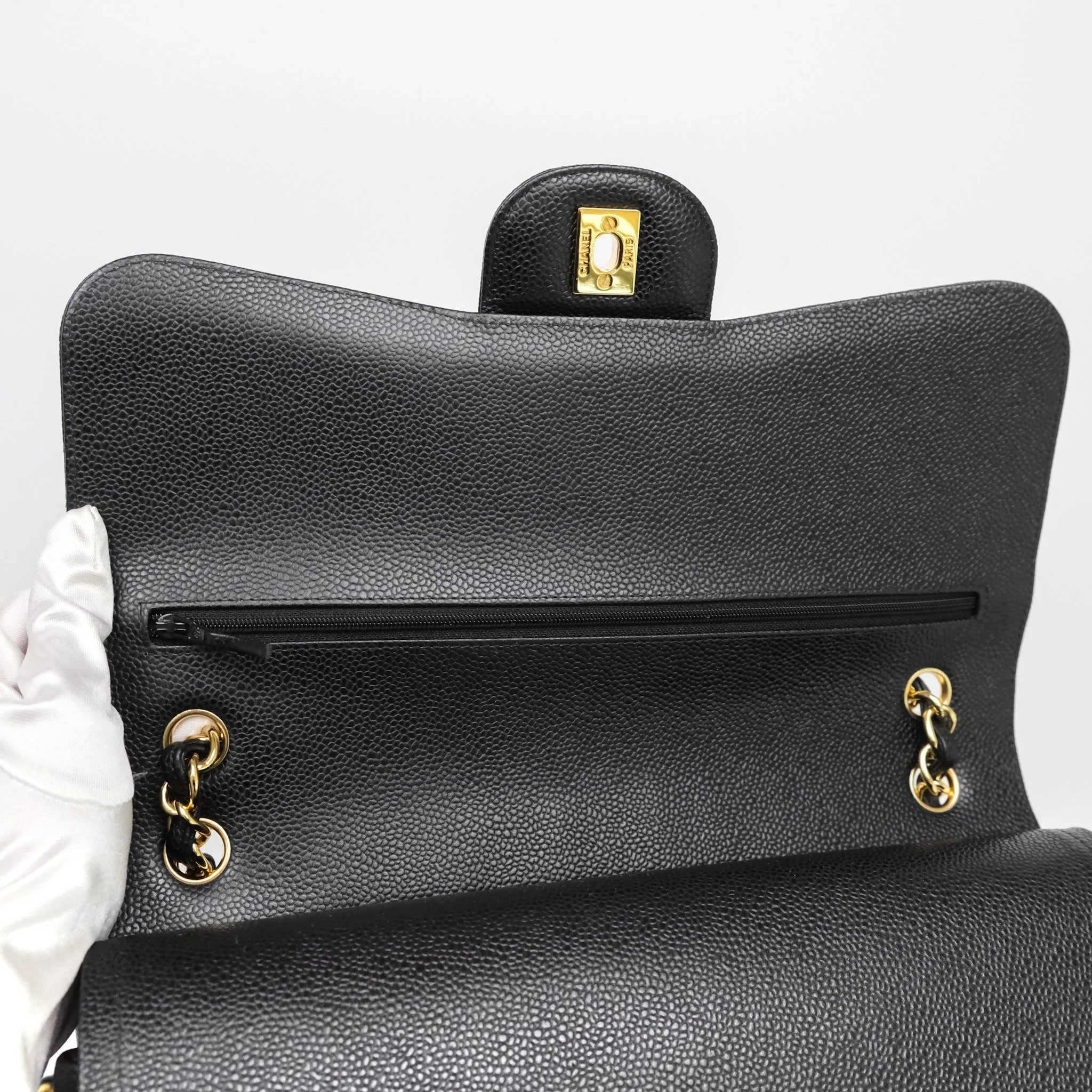 Chanel Jumbo Double Flap Black Caviar Gold Hardware⁣⁣