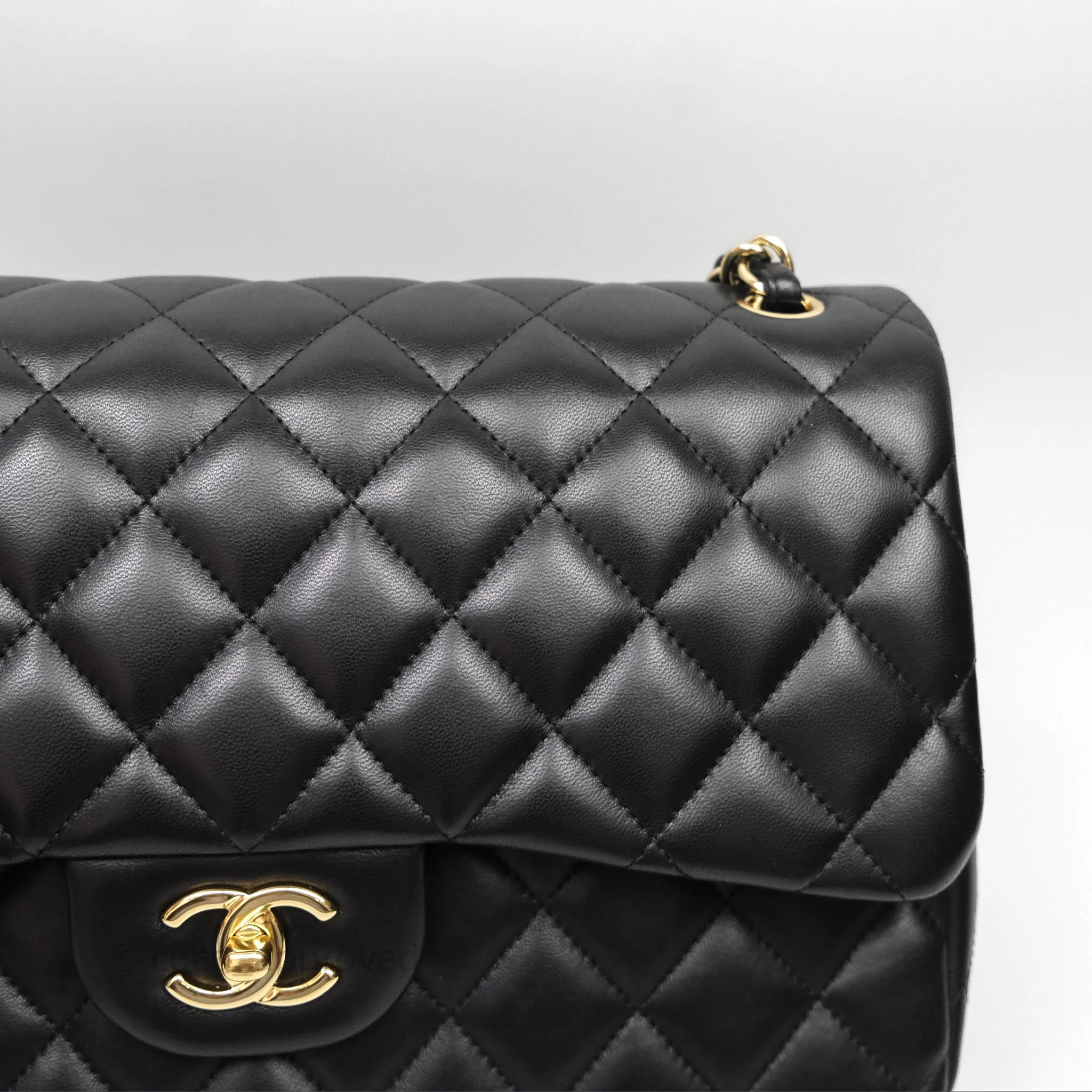 Chanel Jumbo Double Flap Black Lambskin Gold Hardware⁣⁣