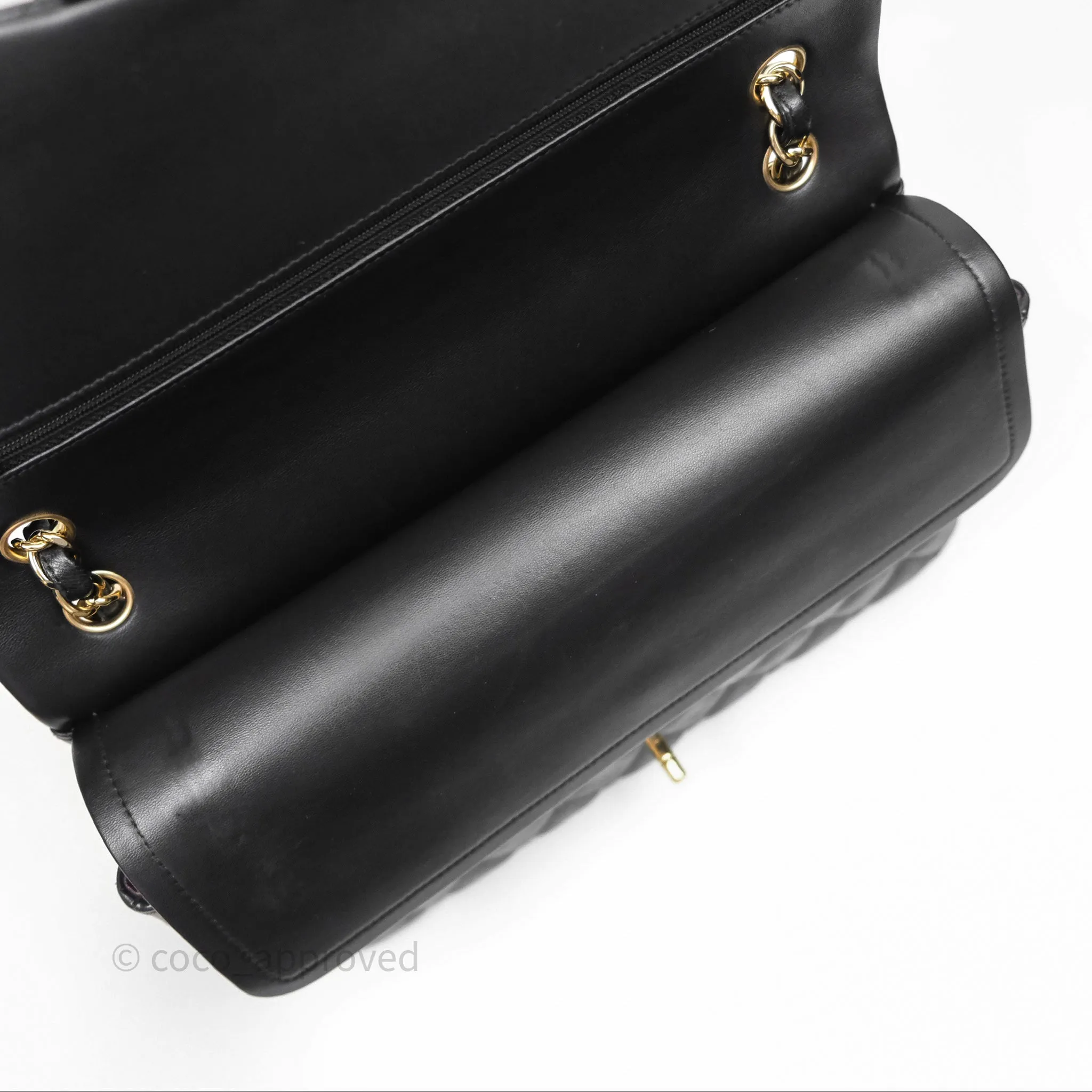 Chanel Jumbo Double Flap Black Lambskin Gold Hardware⁣⁣