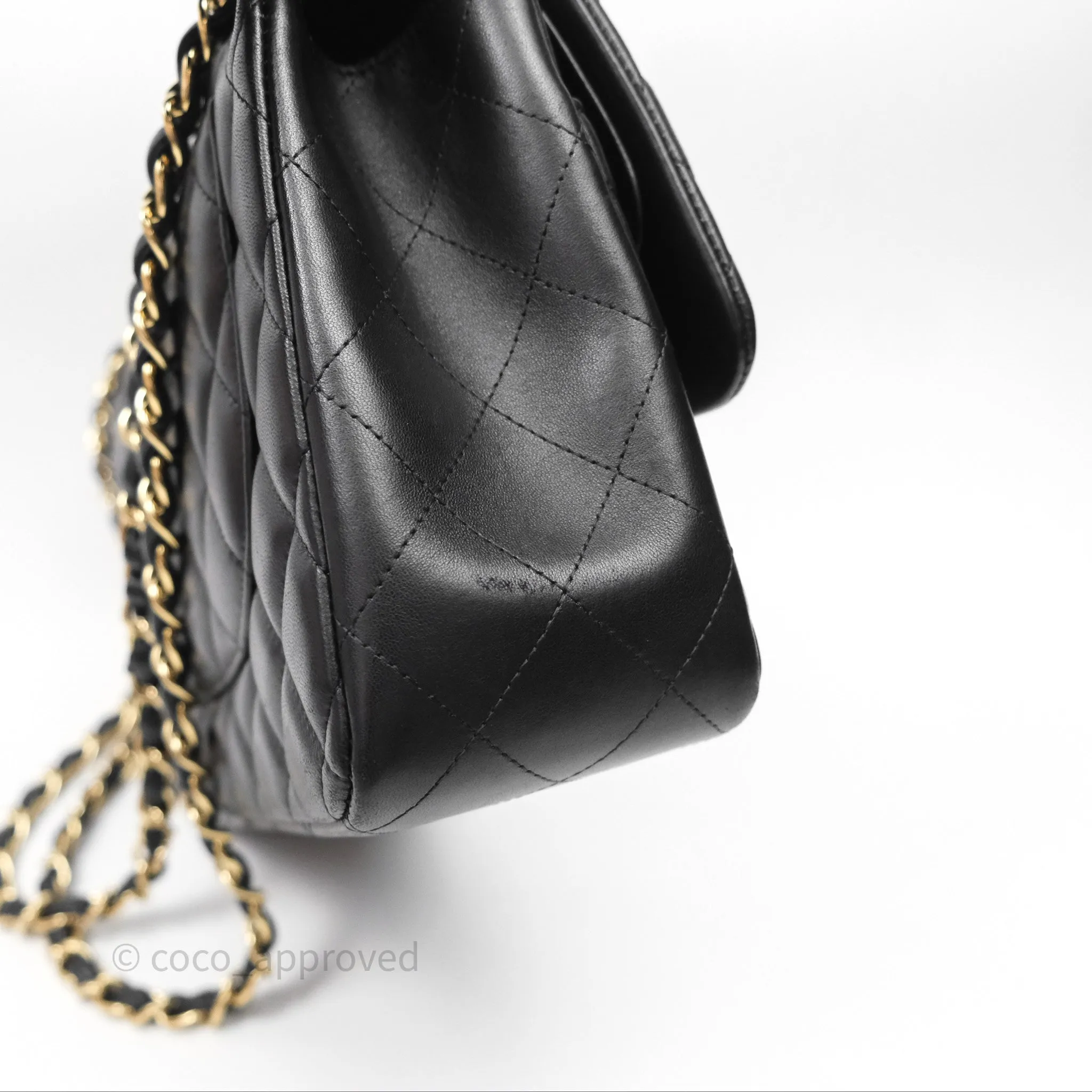 Chanel Jumbo Double Flap Black Lambskin Gold Hardware⁣⁣