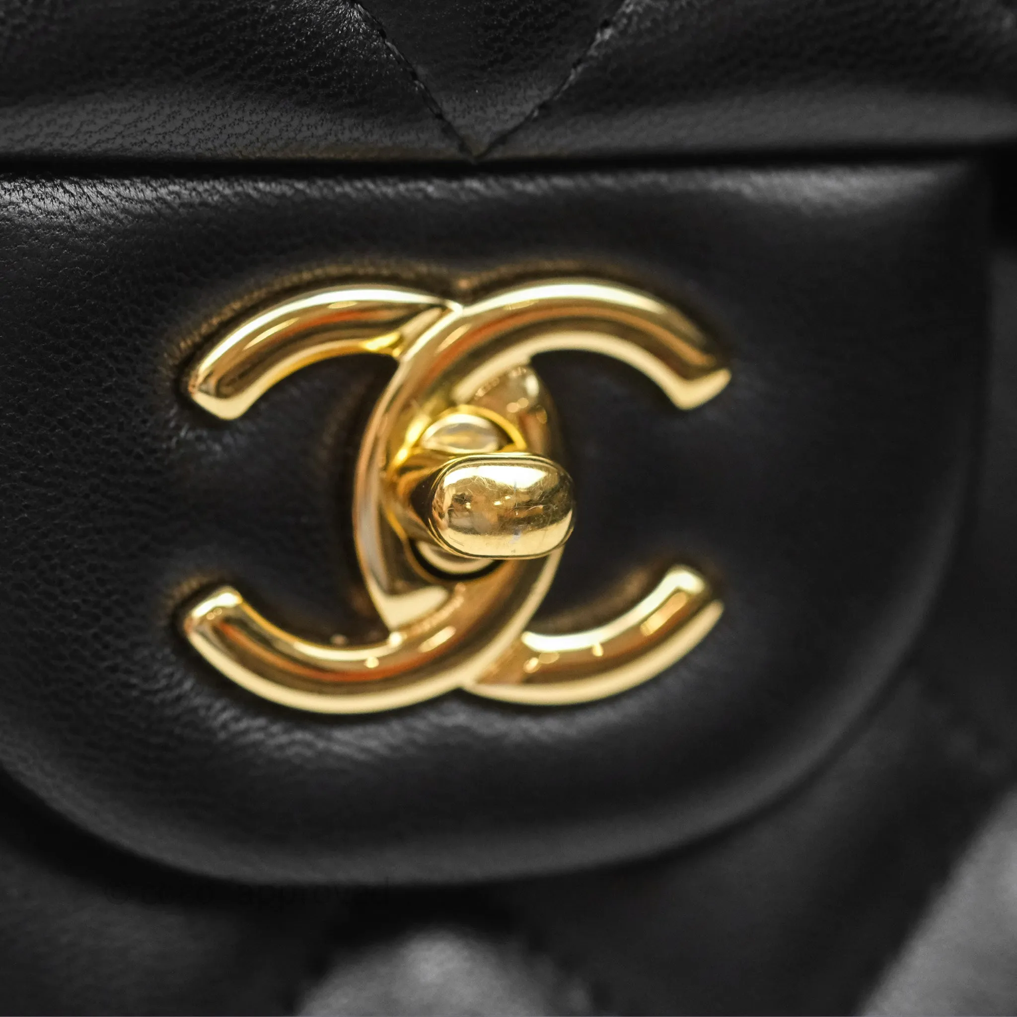 Chanel Jumbo Double Flap Black Lambskin Gold Hardware⁣⁣