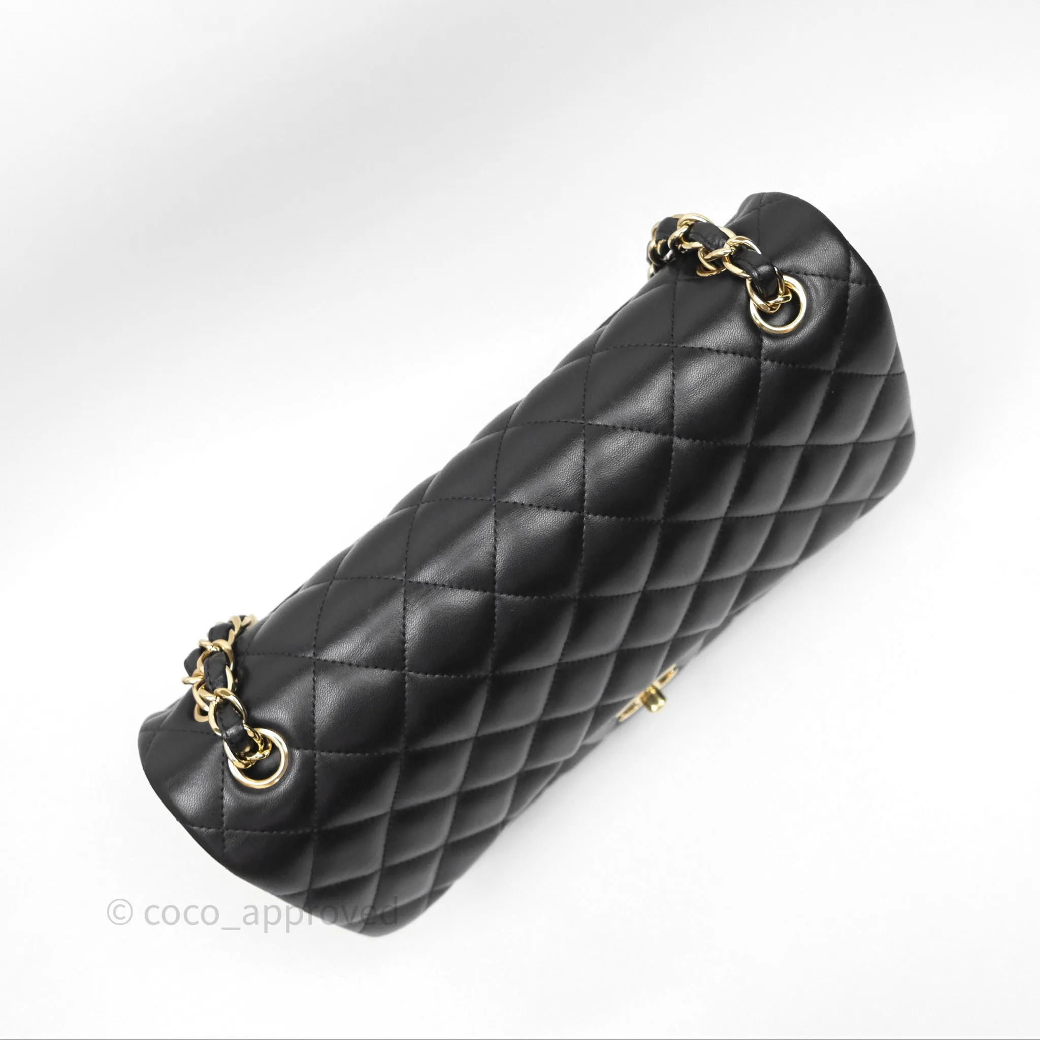 Chanel Jumbo Double Flap Black Lambskin Gold Hardware⁣⁣