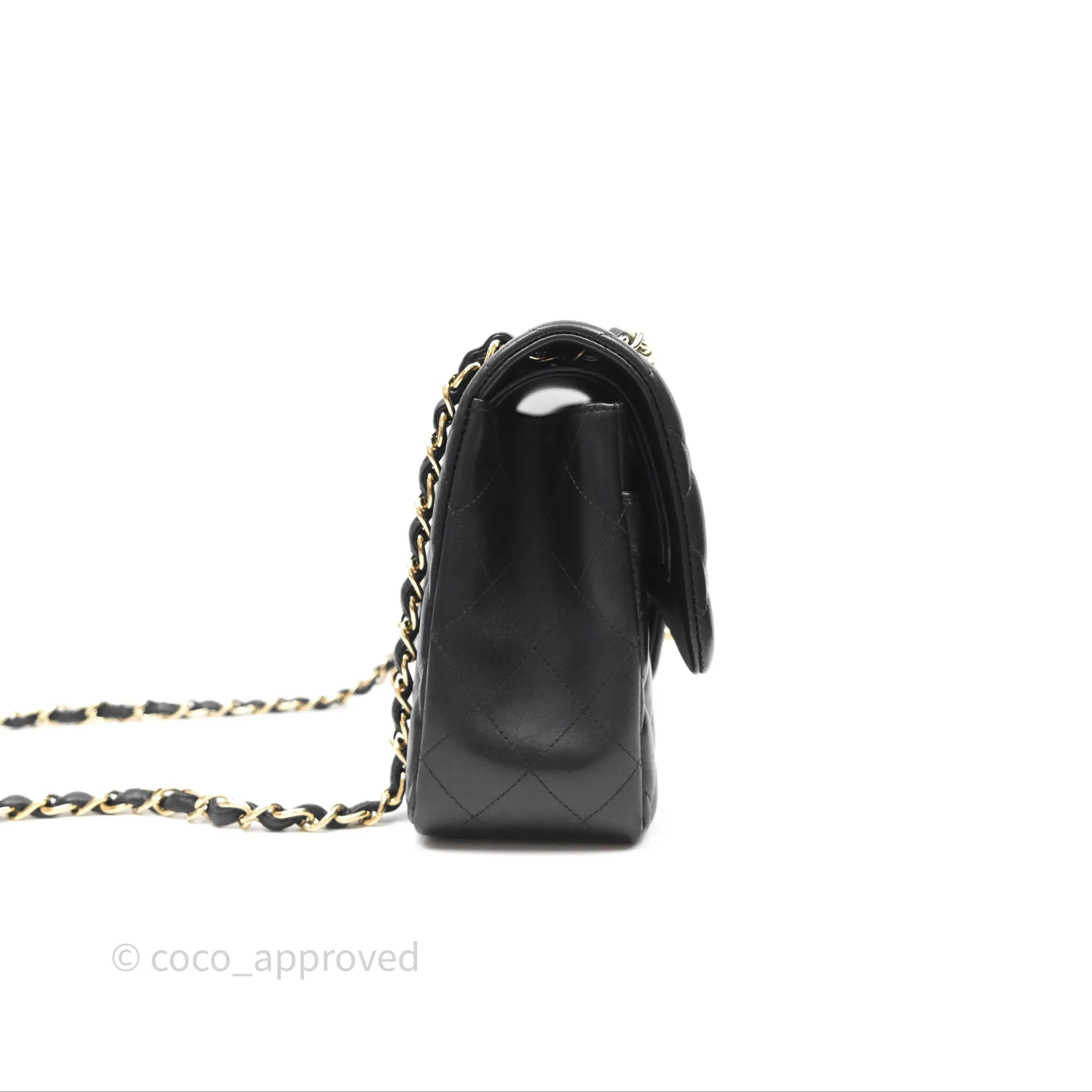 Chanel Jumbo Double Flap Black Lambskin Gold Hardware⁣⁣