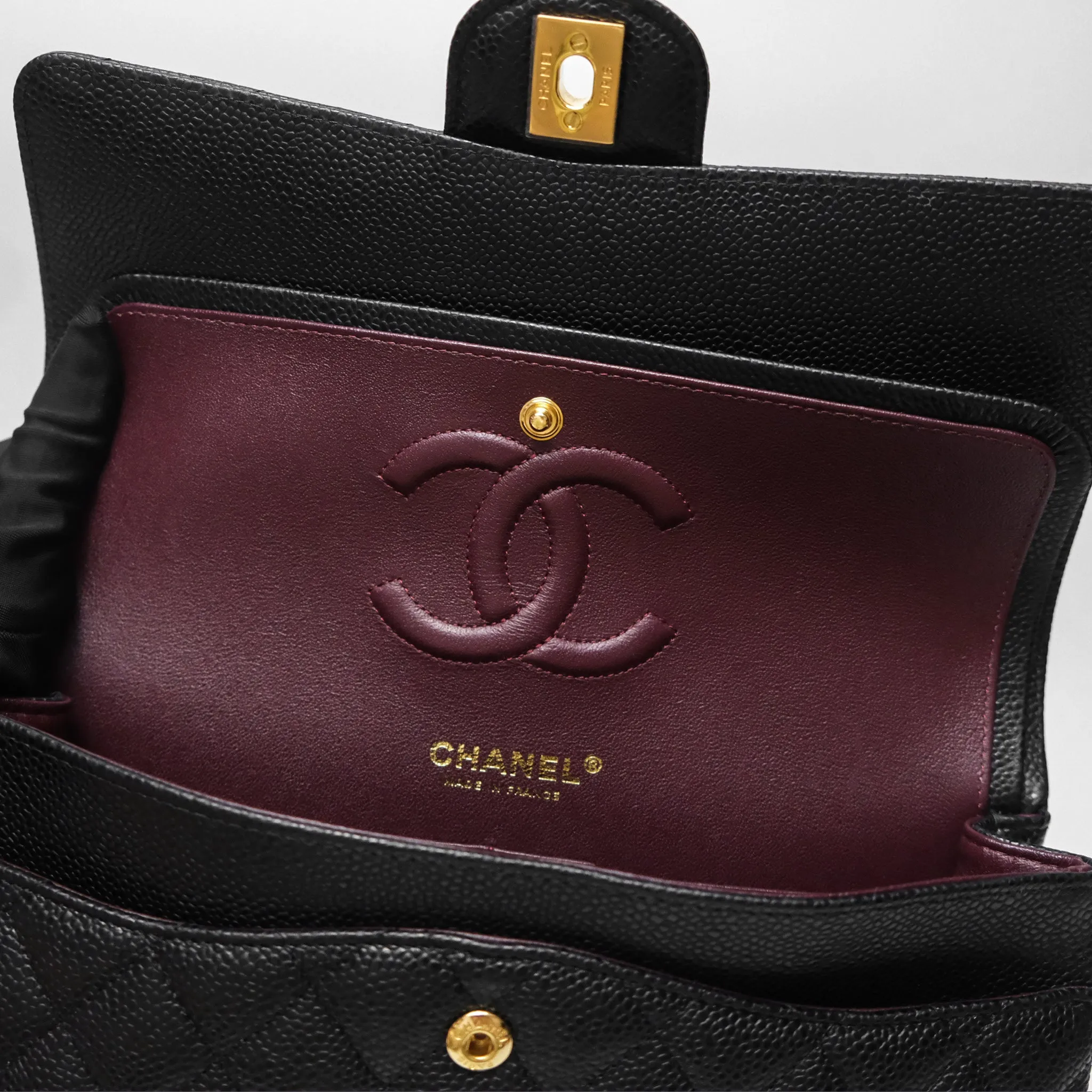 Chanel M/L Medium Classic Flap Quilted Black Caviar Gold Hardware