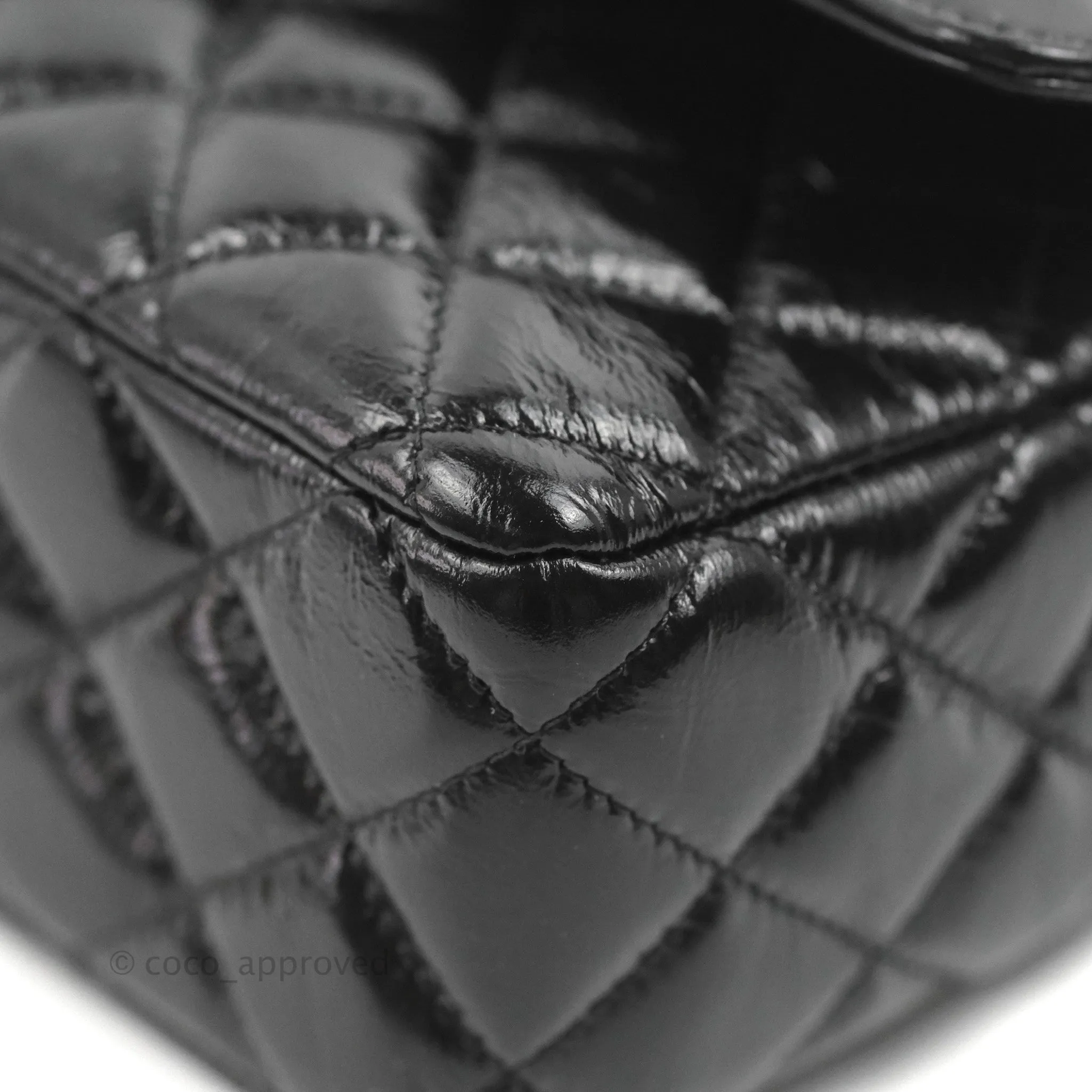 Chanel M/L Medium Classic Quilted Flap So Black Shiny Crumpled Calfskin