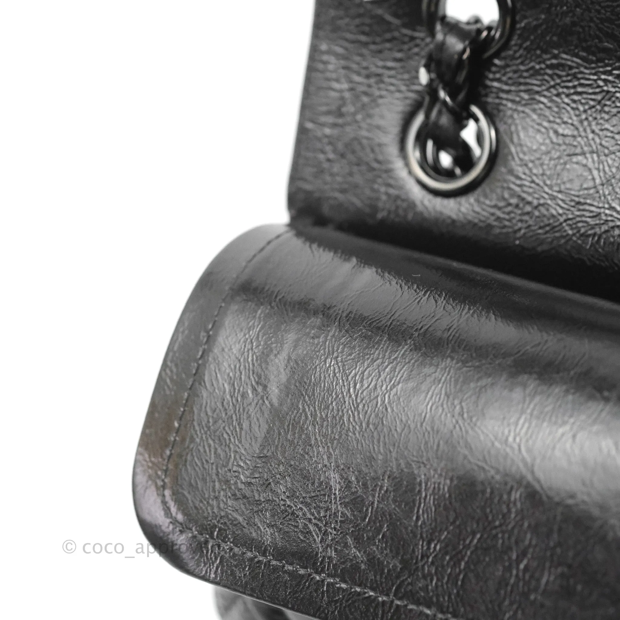 Chanel M/L Medium Classic Quilted Flap So Black Shiny Crumpled Calfskin